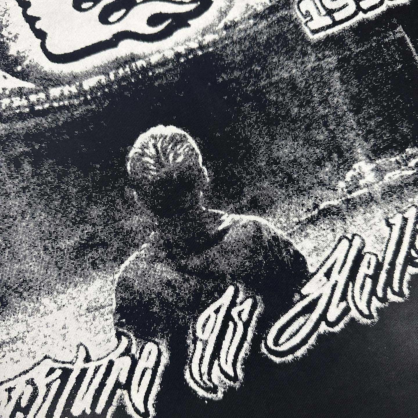 Hellstar “The Future Is Hellstar” Tee T-shirt - DesignerGu