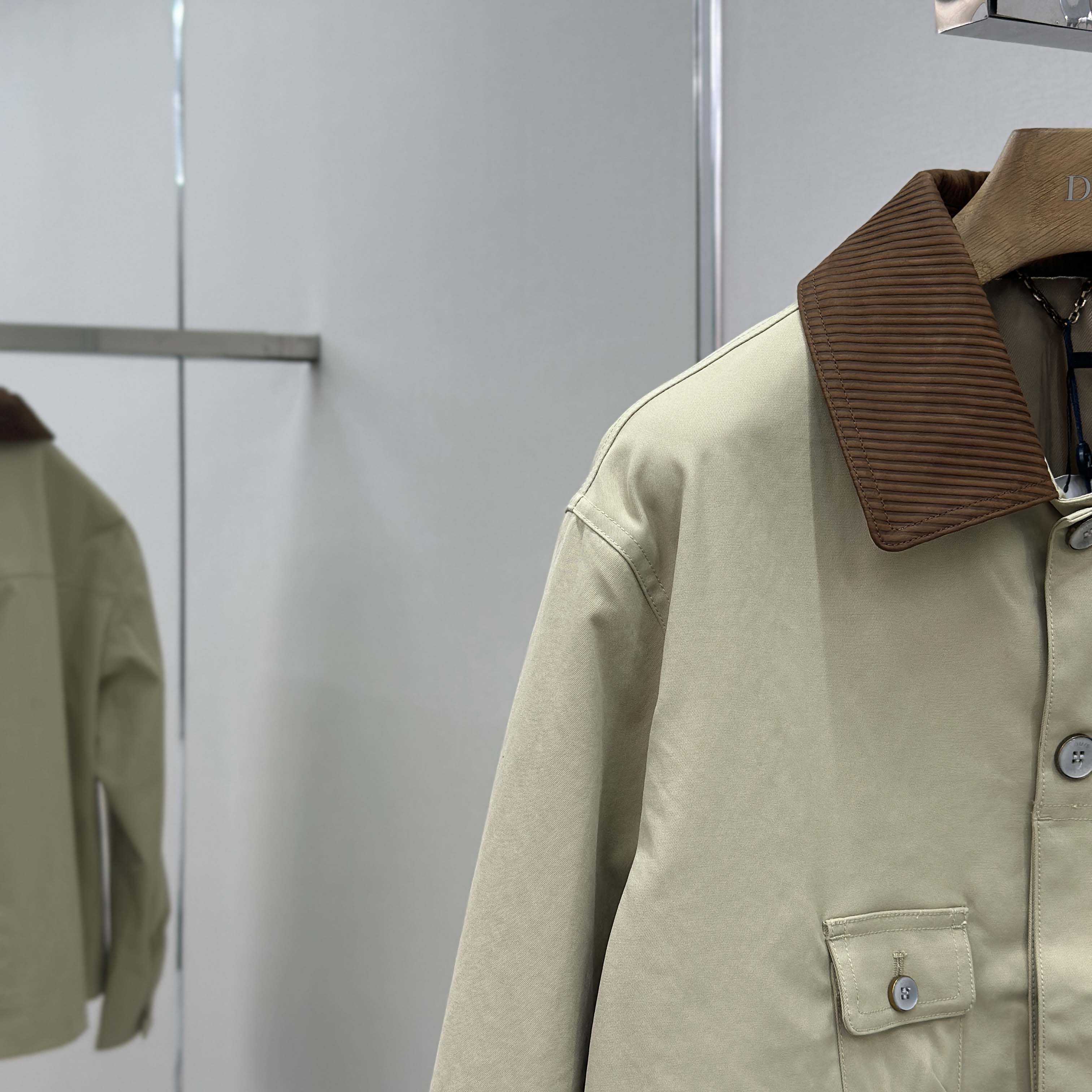 Louis Vuitton Workwear Gardening Jacket   1AILNW  - DesignerGu