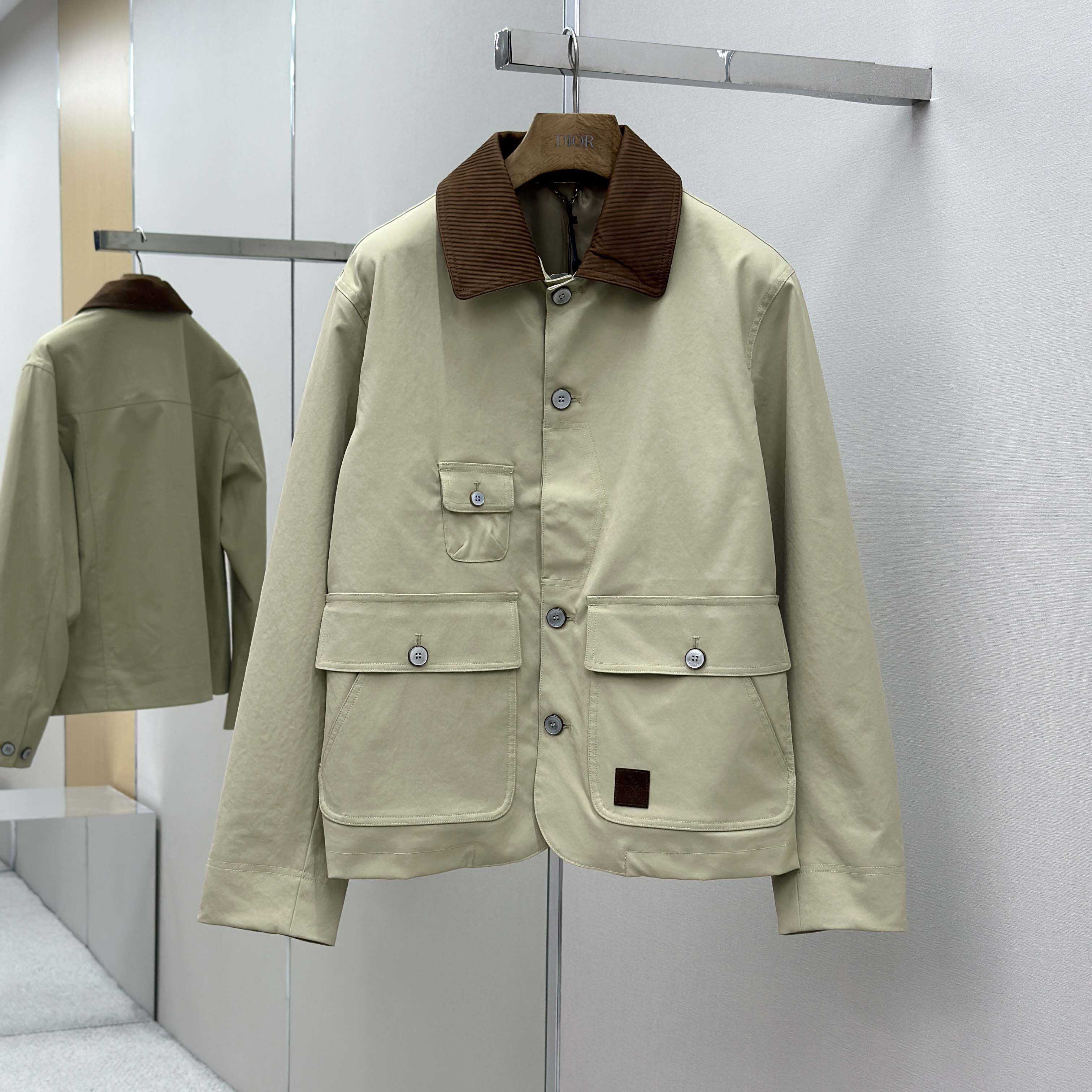 Louis Vuitton Workwear Gardening Jacket   1AILNW  - DesignerGu