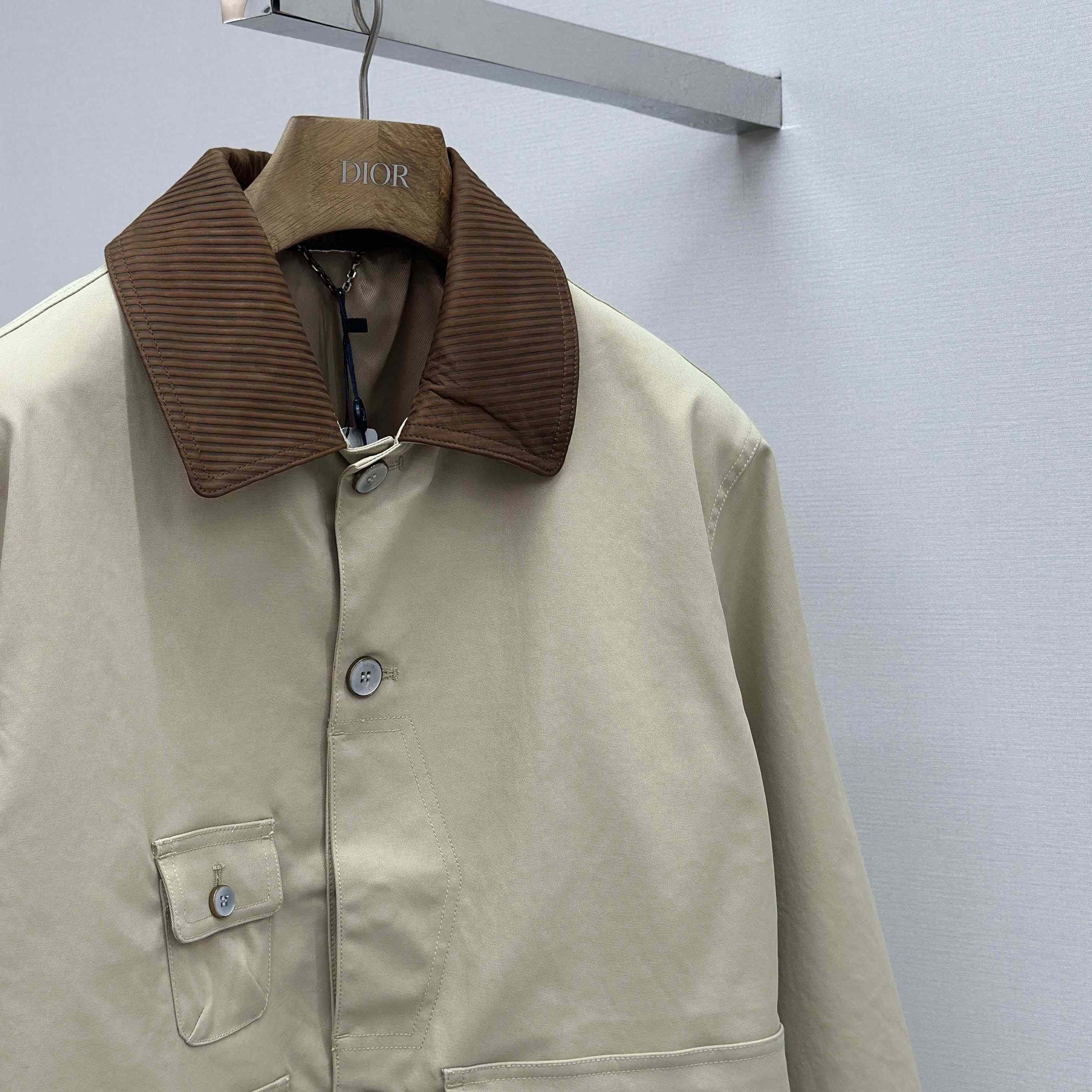 Louis Vuitton Workwear Gardening Jacket   1AILNW  - DesignerGu