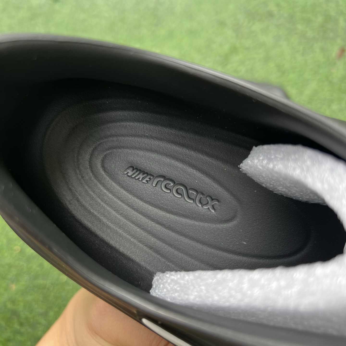 Nike ReactX Rejuven8   HV5060-001 - DesignerGu