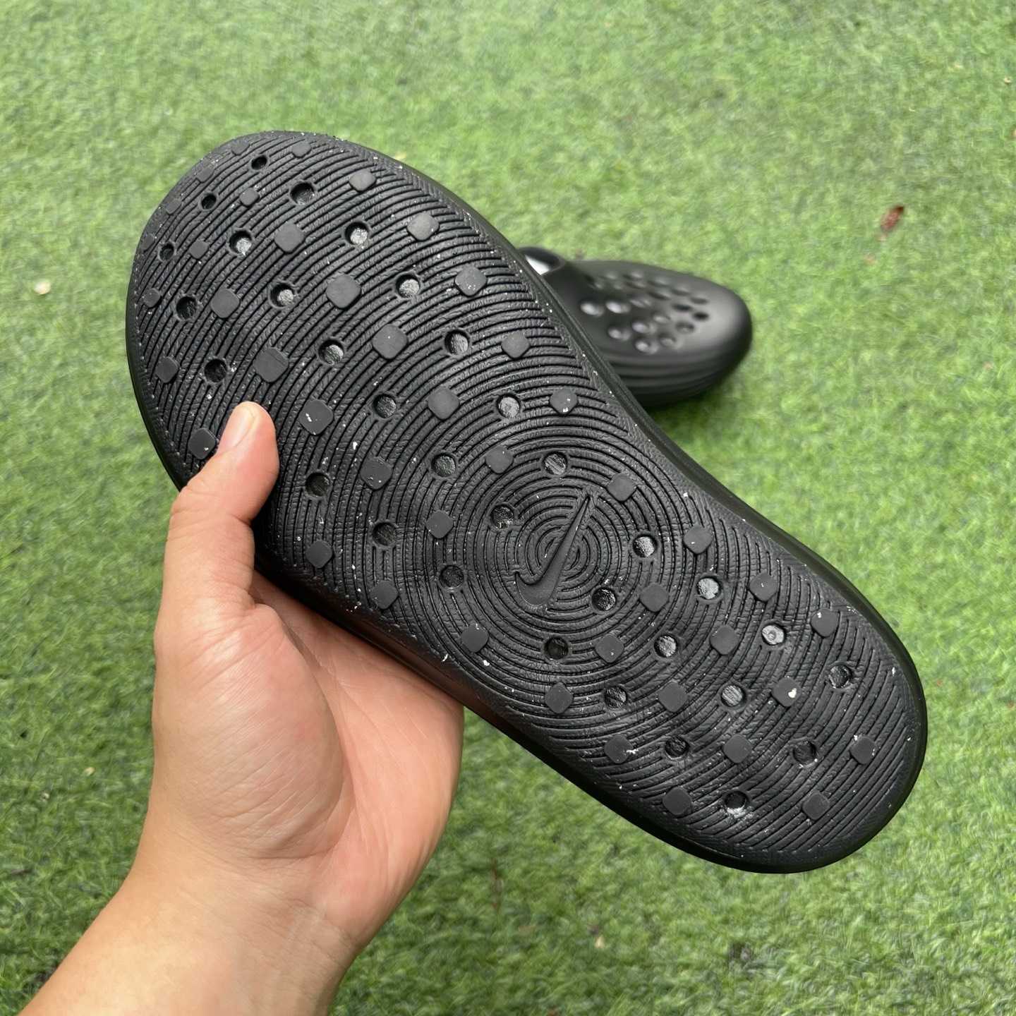 Nike ReactX Rejuven8   HV5060-001 - DesignerGu