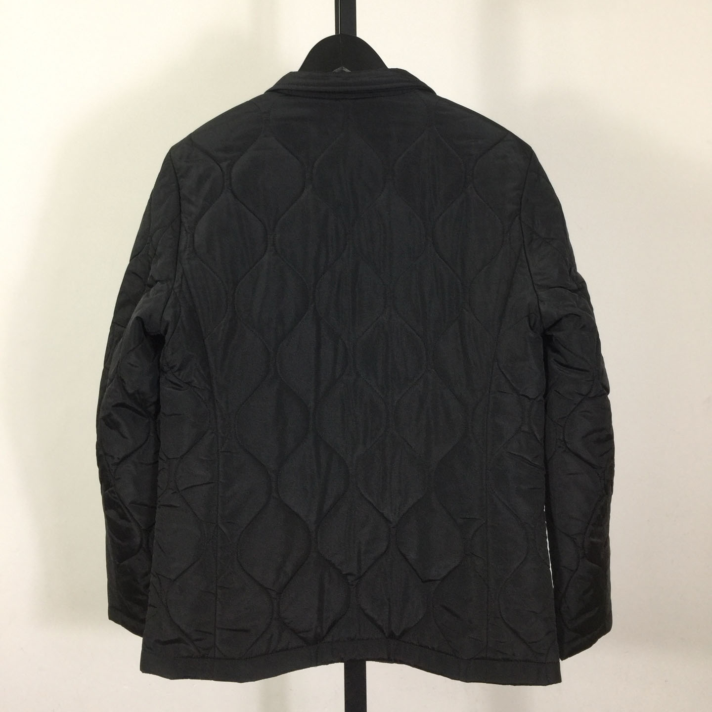 Burberry Jacket - DesignerGu