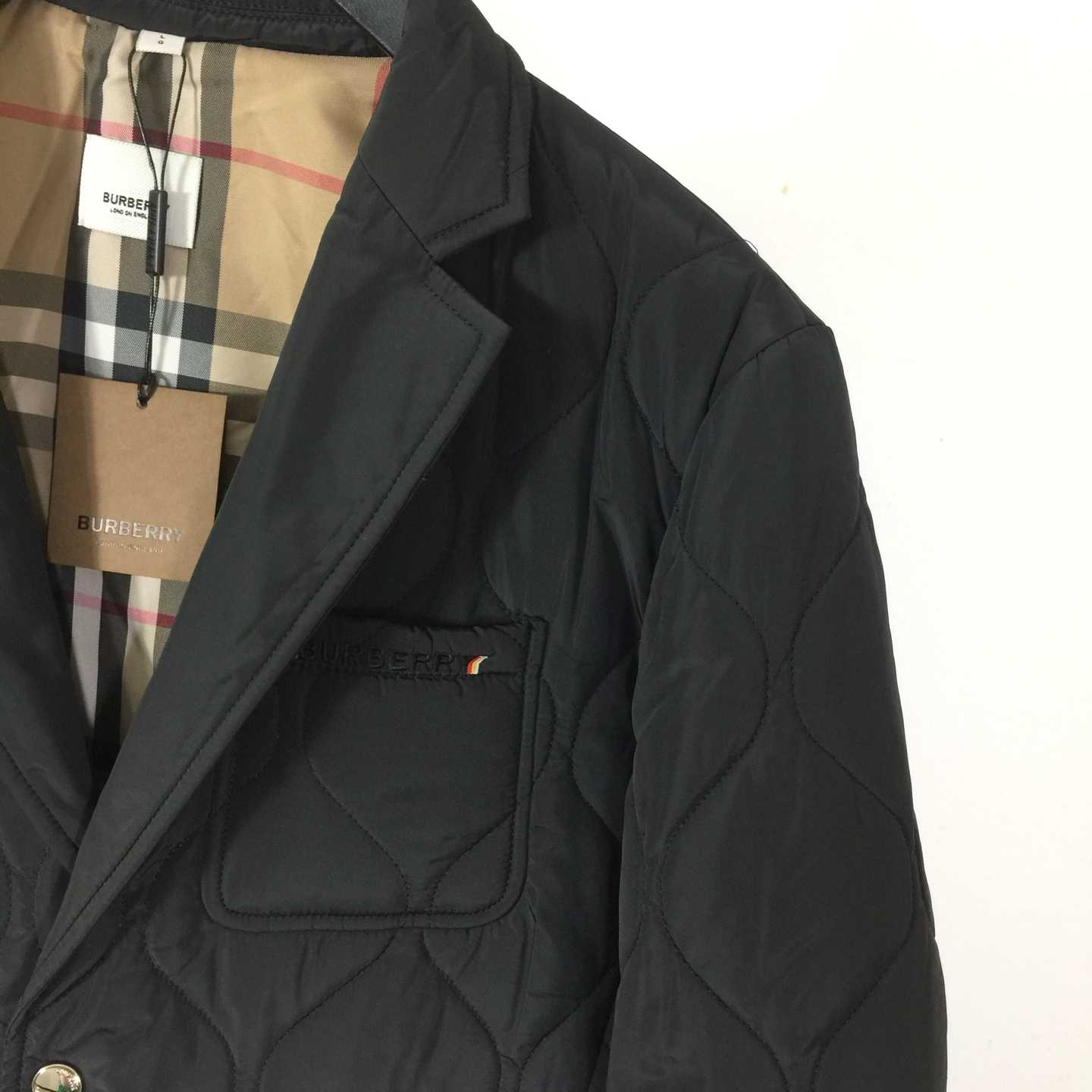 Burberry Jacket - DesignerGu