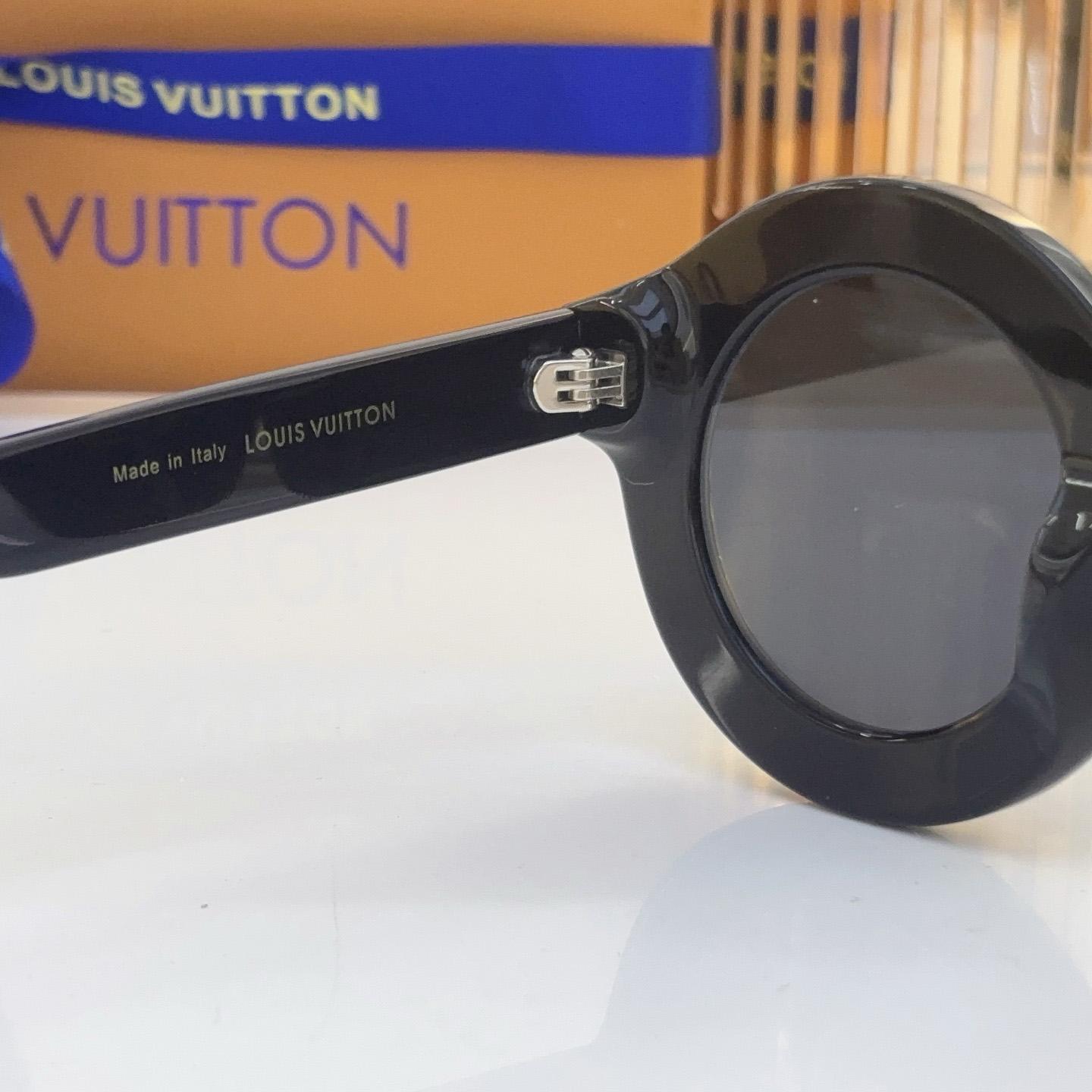 Louis Vuitton LV Super Vision Round Sunglasses   Z2737U Z2386U - DesignerGu