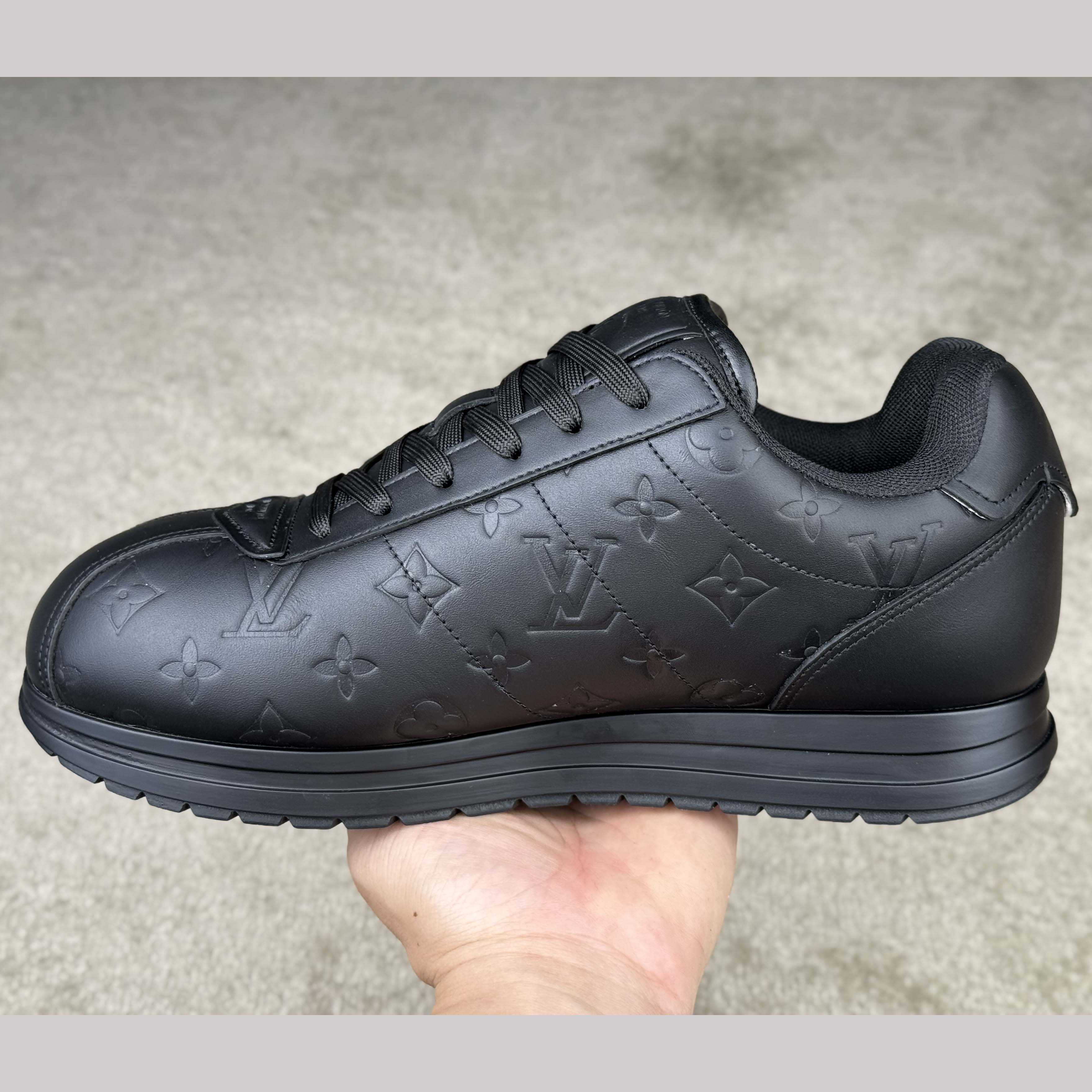 Louis Vuitton LV BUTTERSOFT Sneaker   - DesignerGu