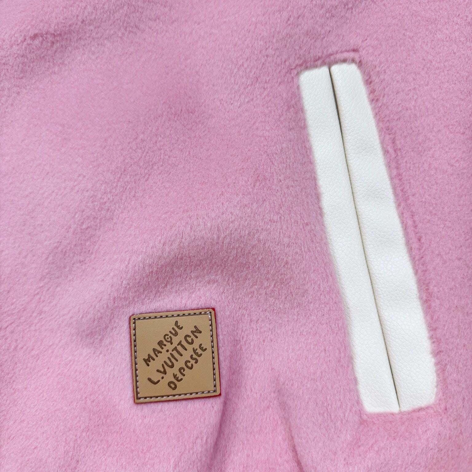 Louis Vuitton Signature Leather Varsity Jacket   1AILZ2 - DesignerGu