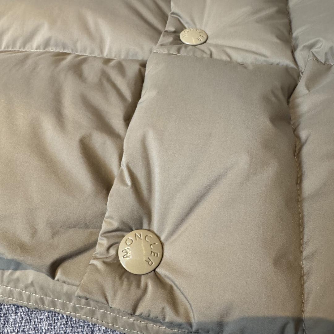 Moncler Maya 70 Hooded Short Down Jacket - DesignerGu