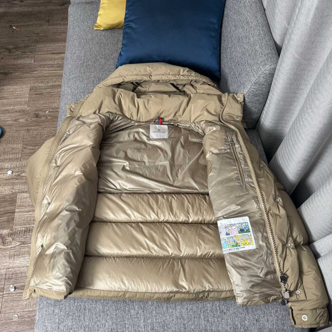 Moncler Maya 70 Hooded Short Down Jacket - DesignerGu