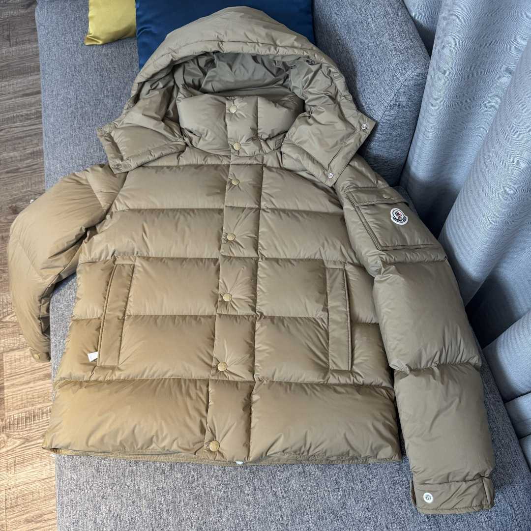 Moncler Maya 70 Hooded Short Down Jacket - DesignerGu