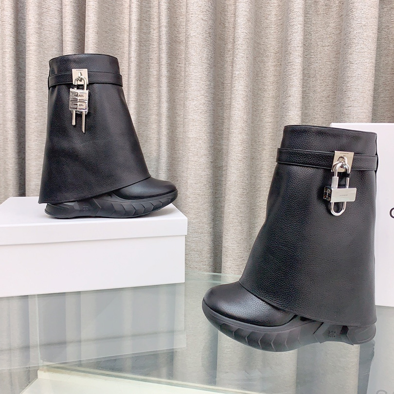 Givenchy Shark Lock Boots - DesignerGu