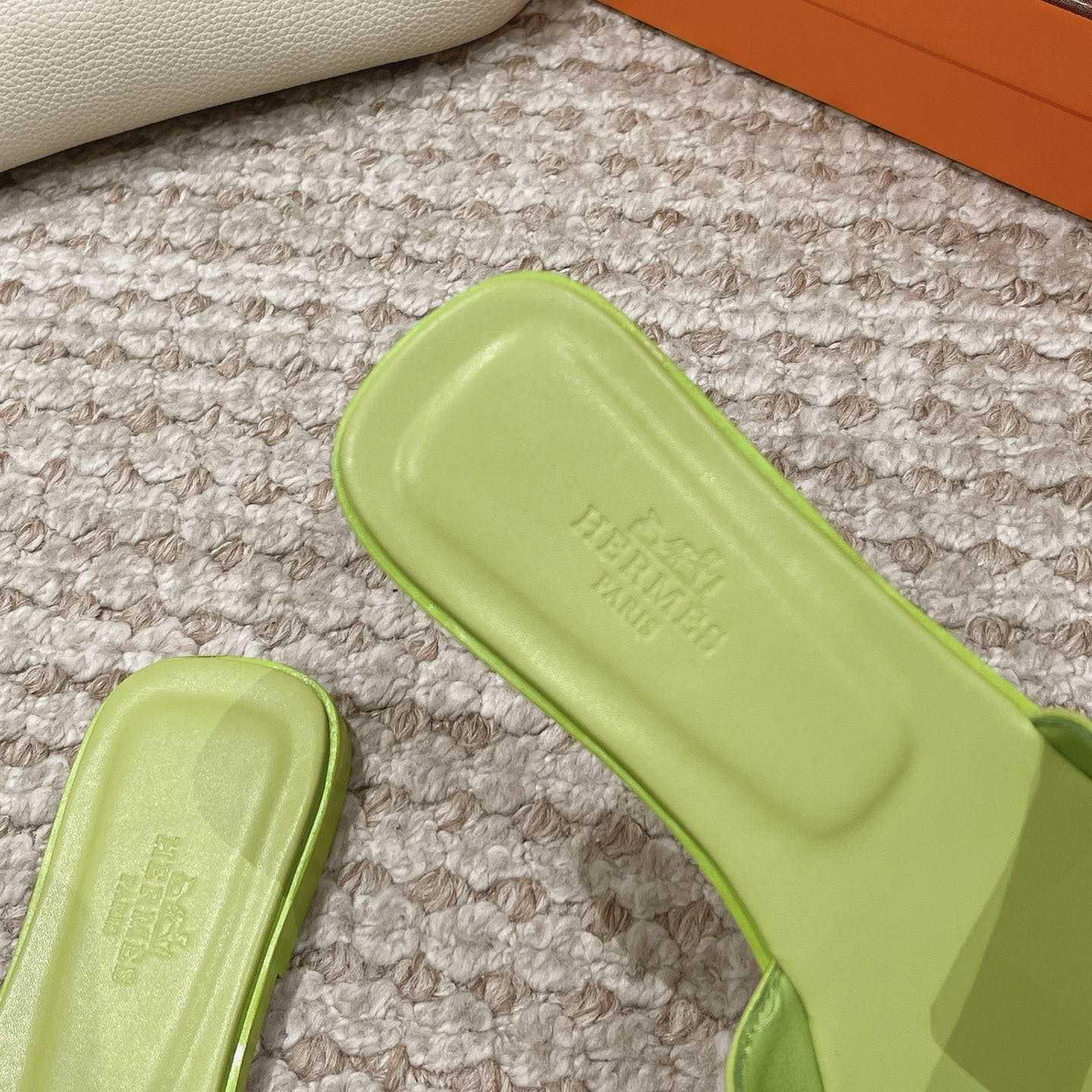 Hermes Oran Sandal - DesignerGu