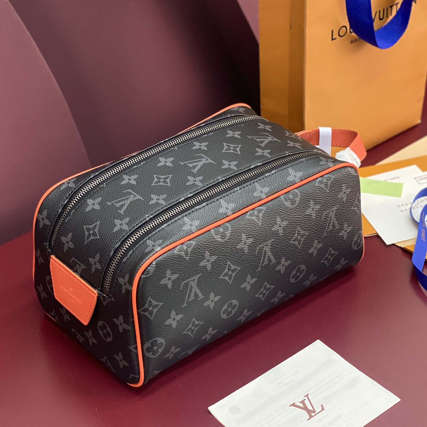 Louis Vuitton Dopp Kit   M15246 - DesignerGu