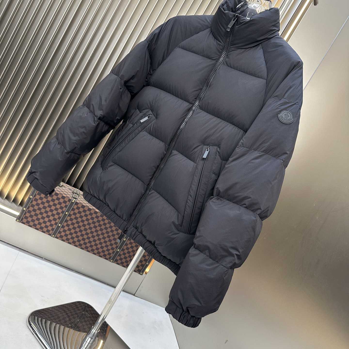 Moncler Short Down Jacket - DesignerGu
