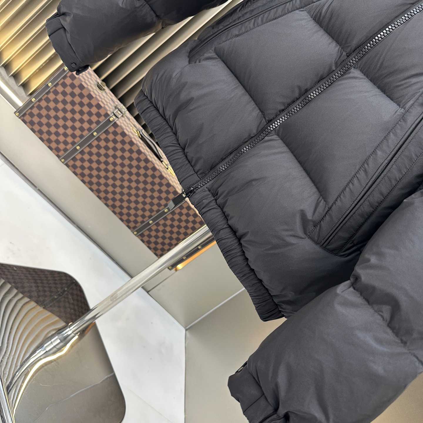 Moncler Short Down Jacket - DesignerGu