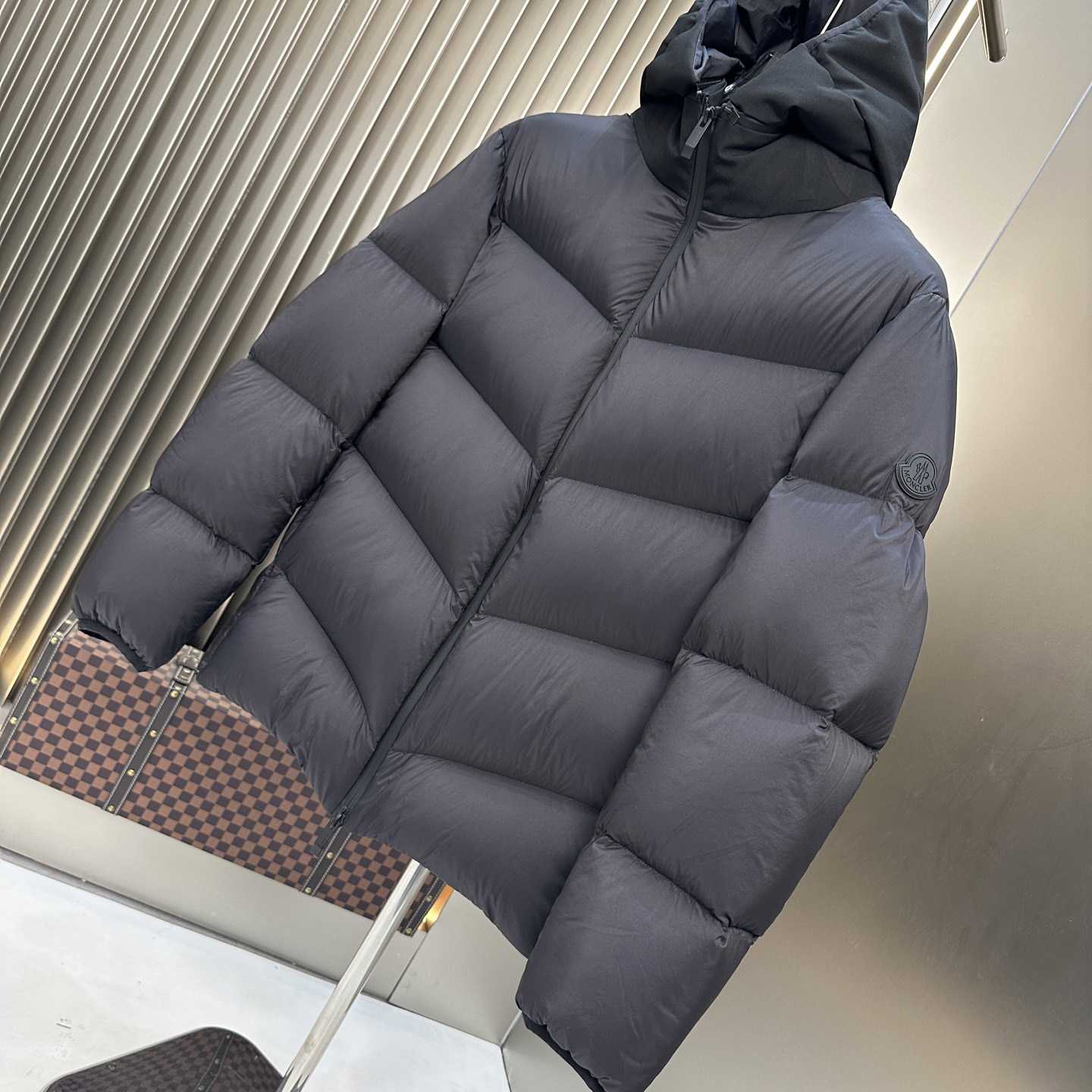 Moncler Forez Hooded Short Down Jacket - DesignerGu