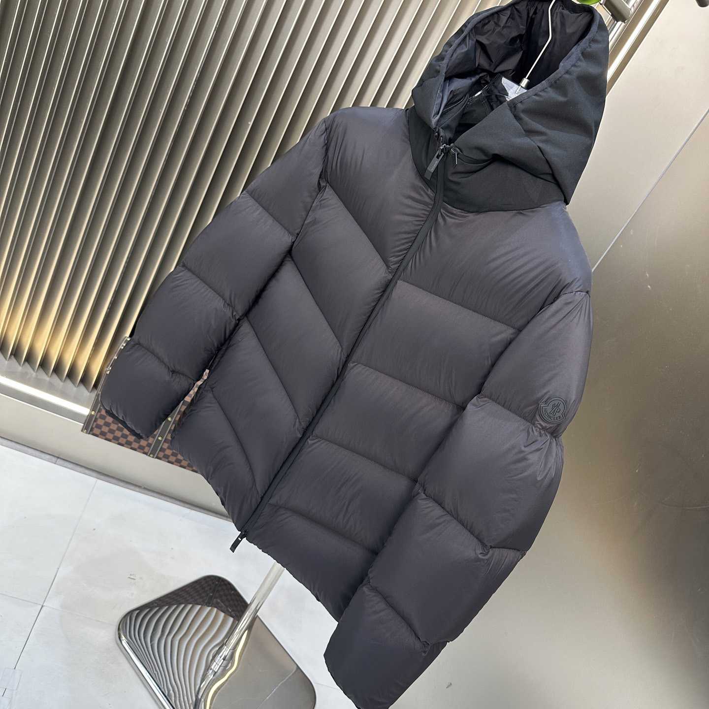 Moncler Forez Hooded Short Down Jacket - DesignerGu