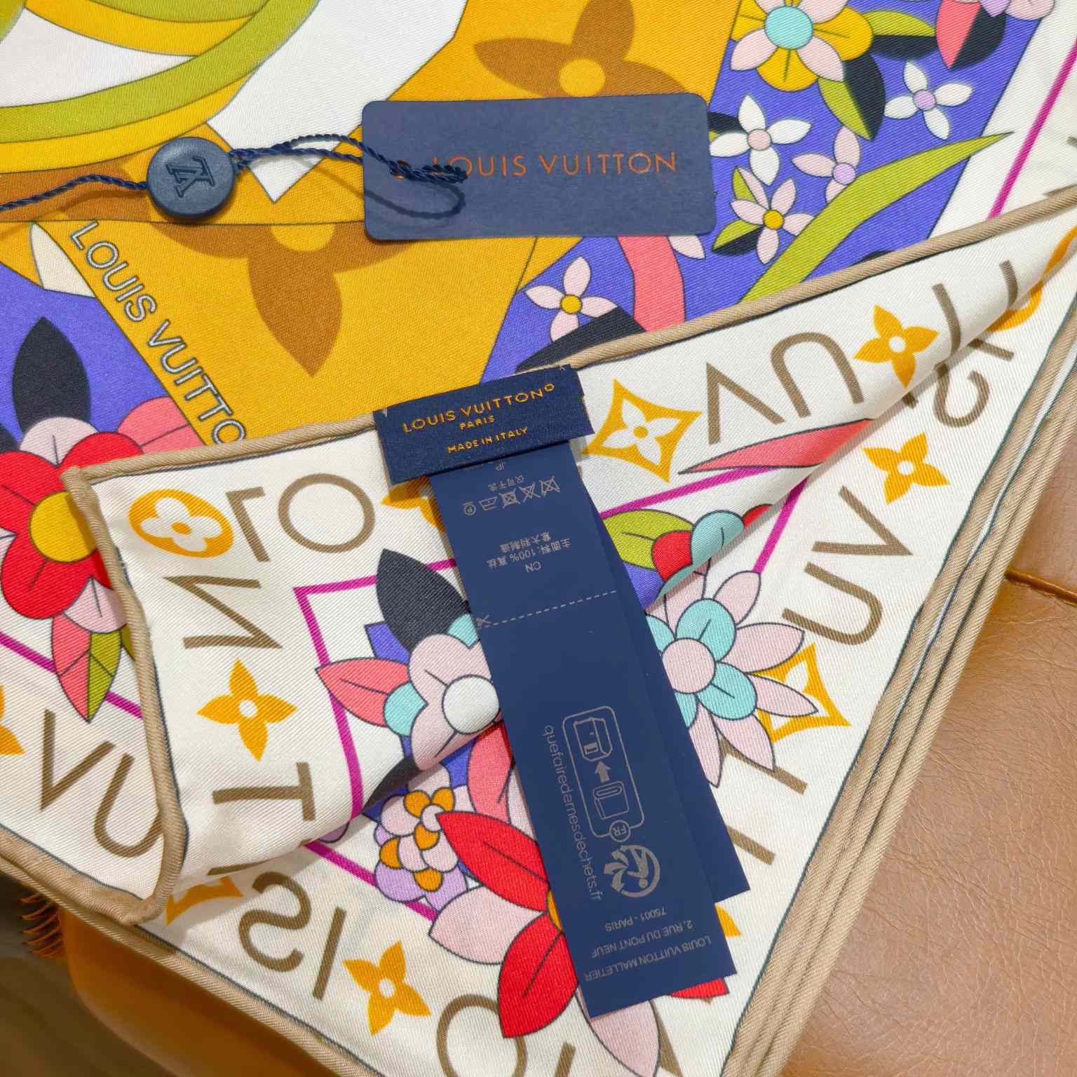 Louis Vuitton Picnic Square 90   M96463 - DesignerGu