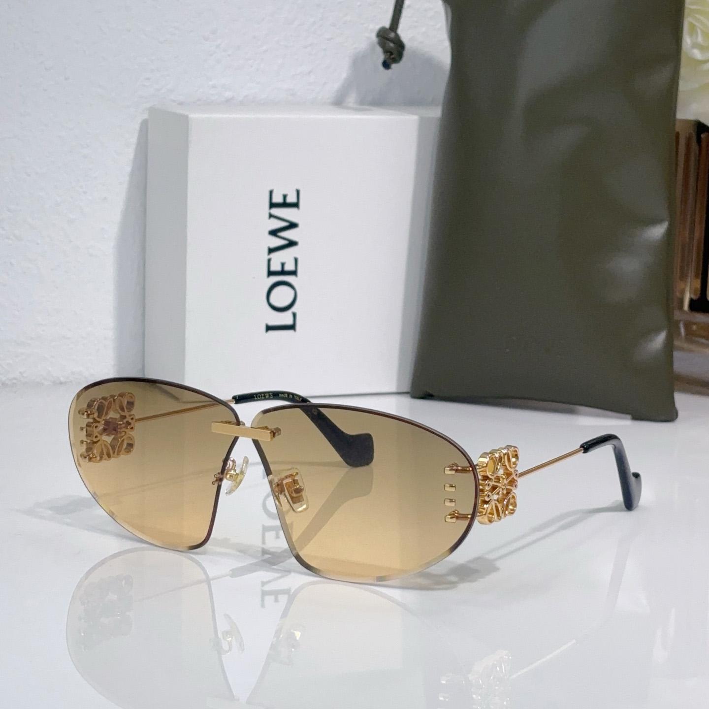 Loewe LW40048U Sunglasses  - DesignerGu