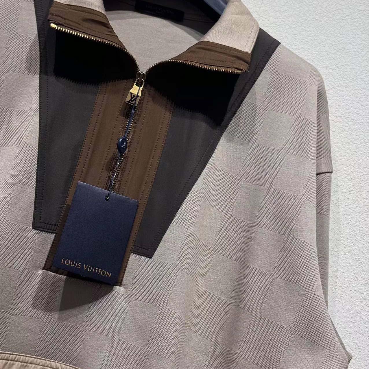 Louis Vuitton Damier Hybrid Half-Zip Workwear Pullover   1AIMK2 - DesignerGu