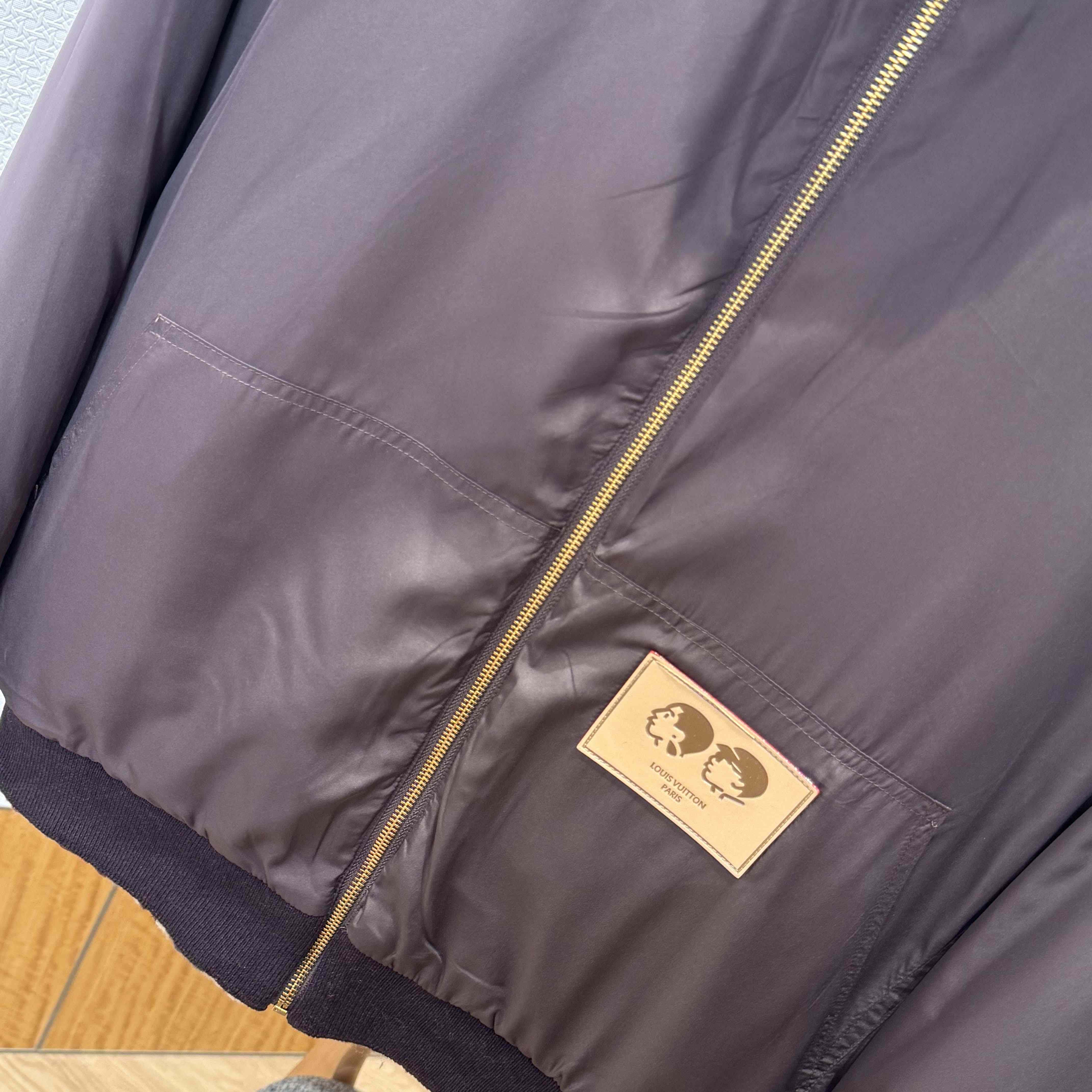 Louis Vuitton Reversible Fleece Blouson   1AIMJS - DesignerGu