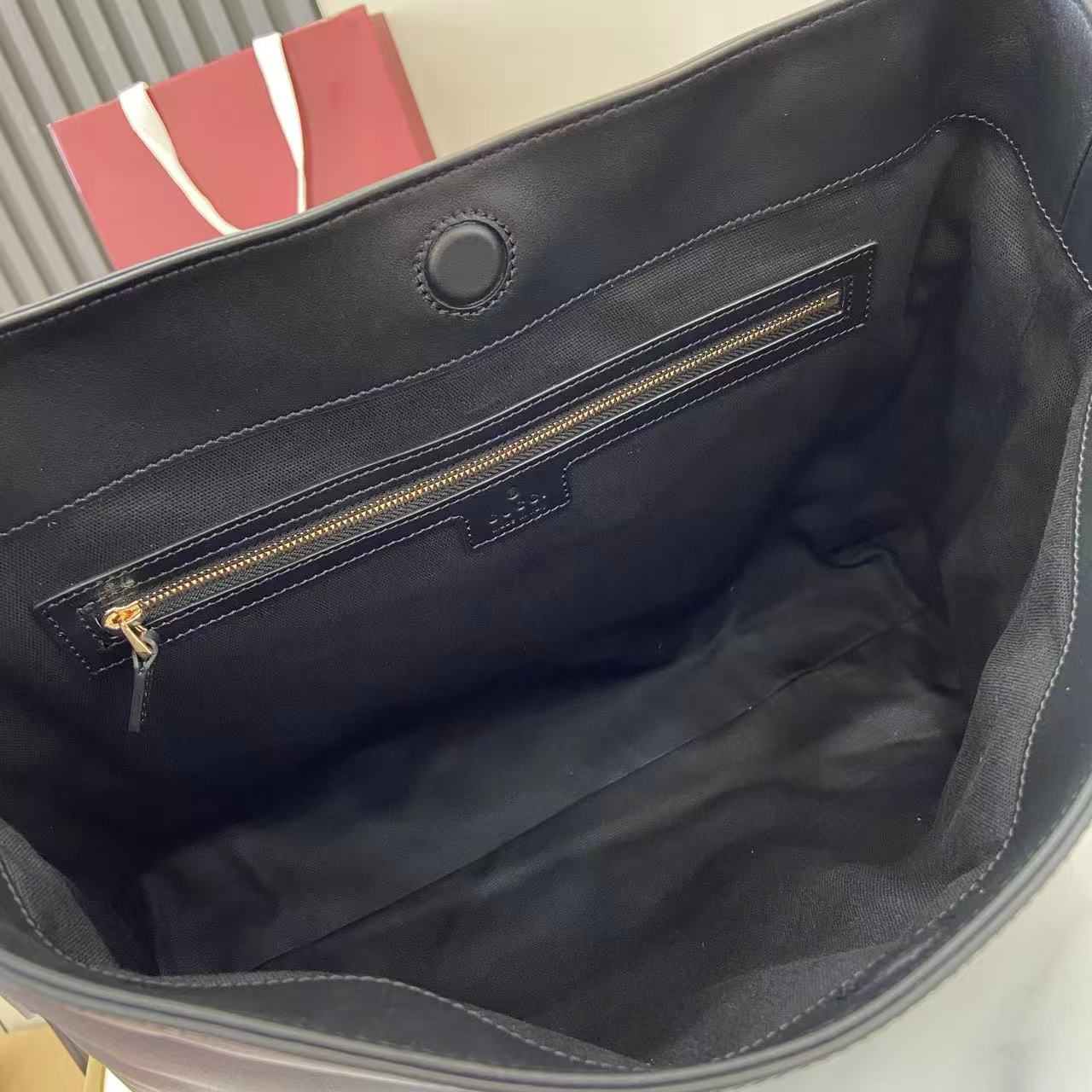 Gucci Beatrix Medium Tote Bag - DesignerGu