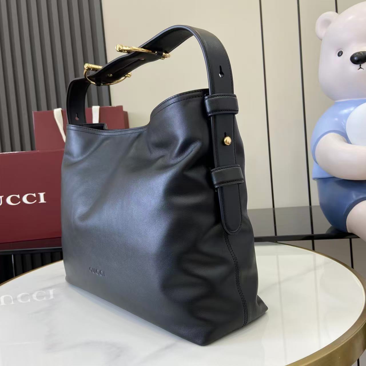 Gucci Beatrix Medium Tote Bag - DesignerGu