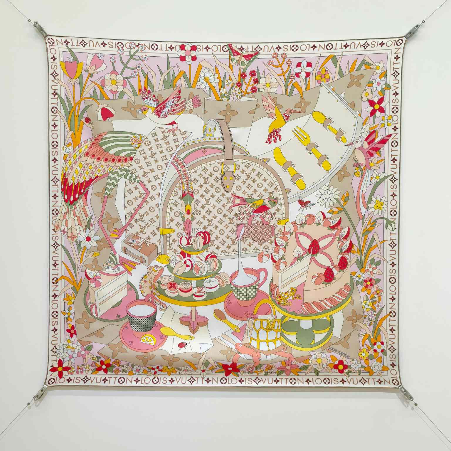 Louis Vuitton Picnic Square 90   M96355 - DesignerGu