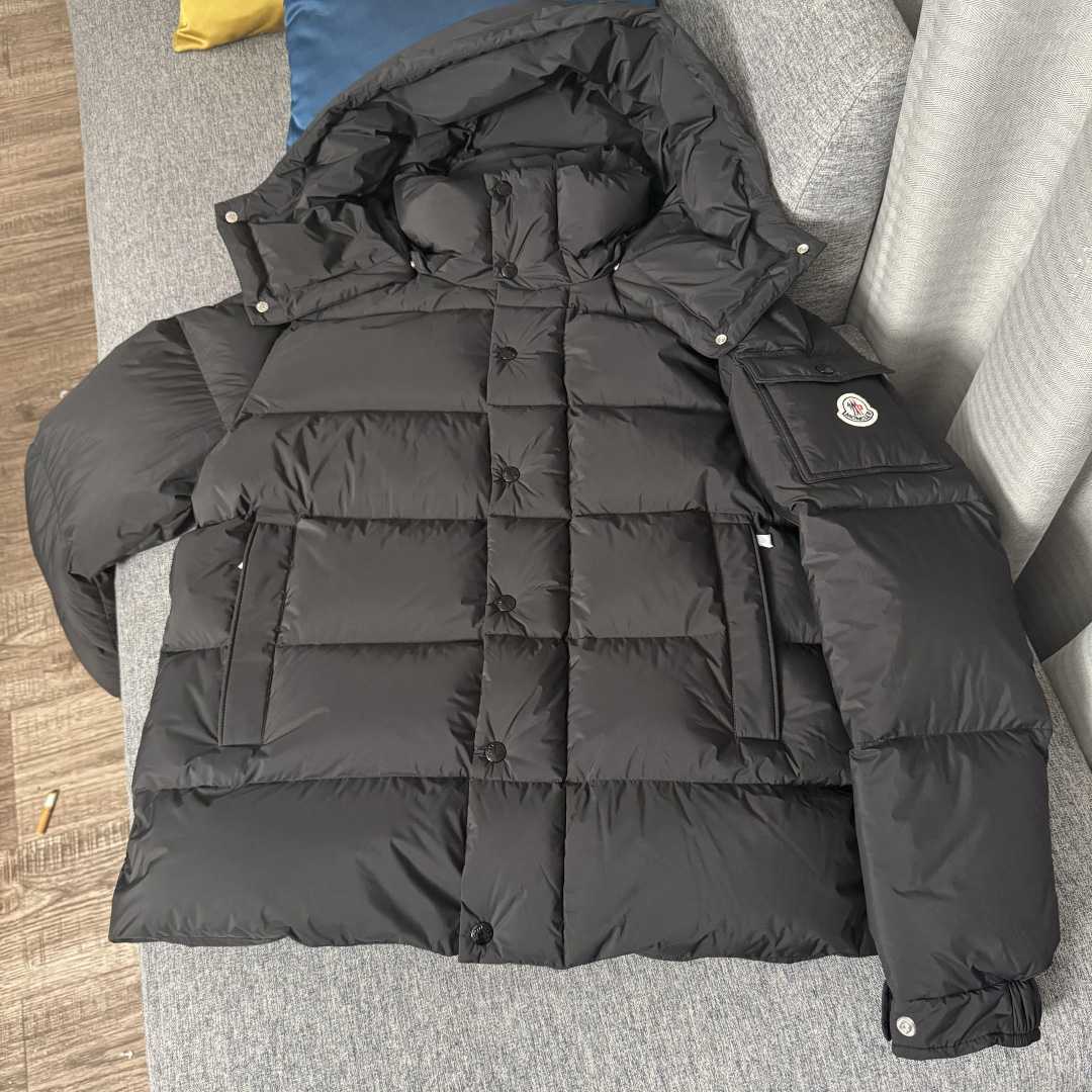 Moncler Maya 70 Hooded Short Down Jacket - DesignerGu