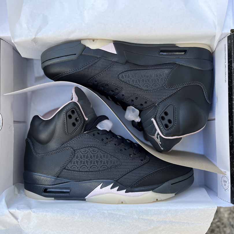 PSG x Air Jordan 5 “Off Noir” HQ3004-001 - DesignerGu