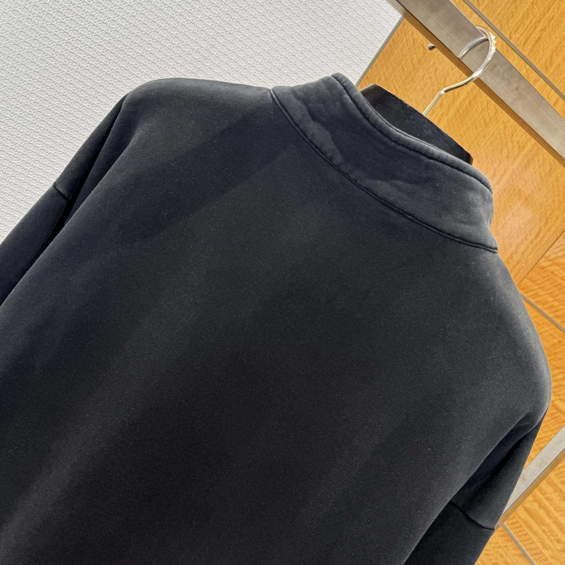 Dior Diorling Sweatshirt With Zipped Collar  - DesignerGu