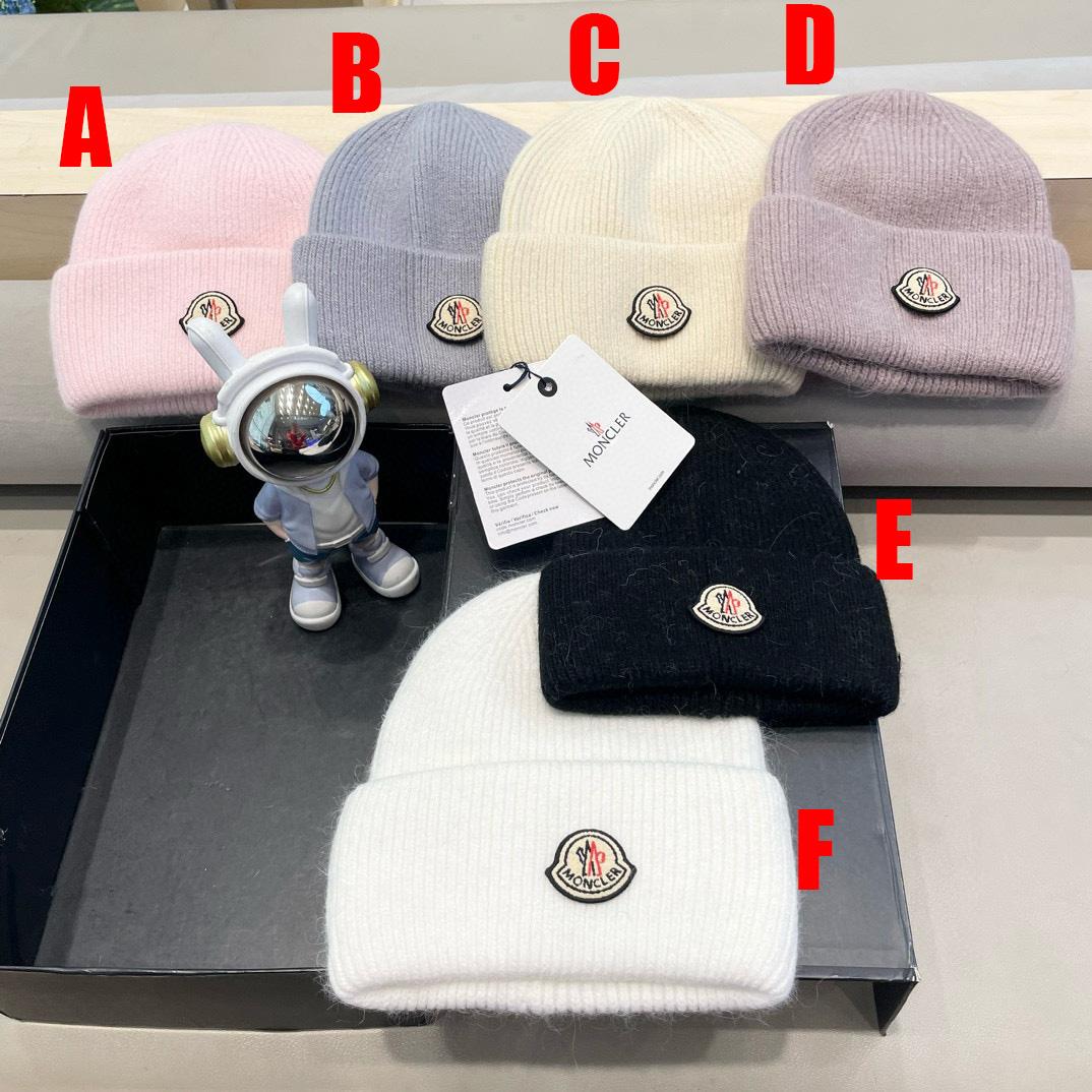 Moncler Beanie  - DesignerGu