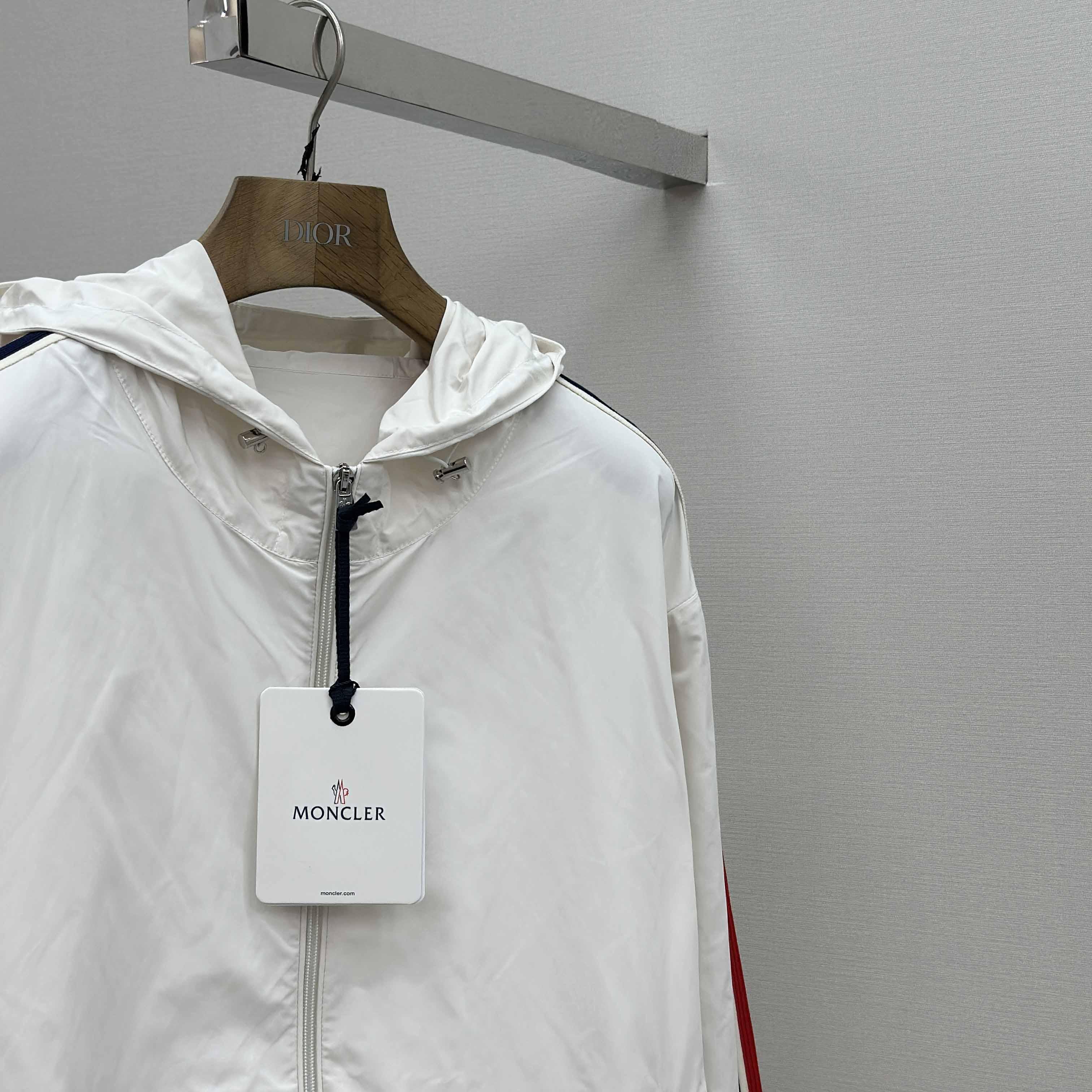 Moncler Olan Jacket - DesignerGu