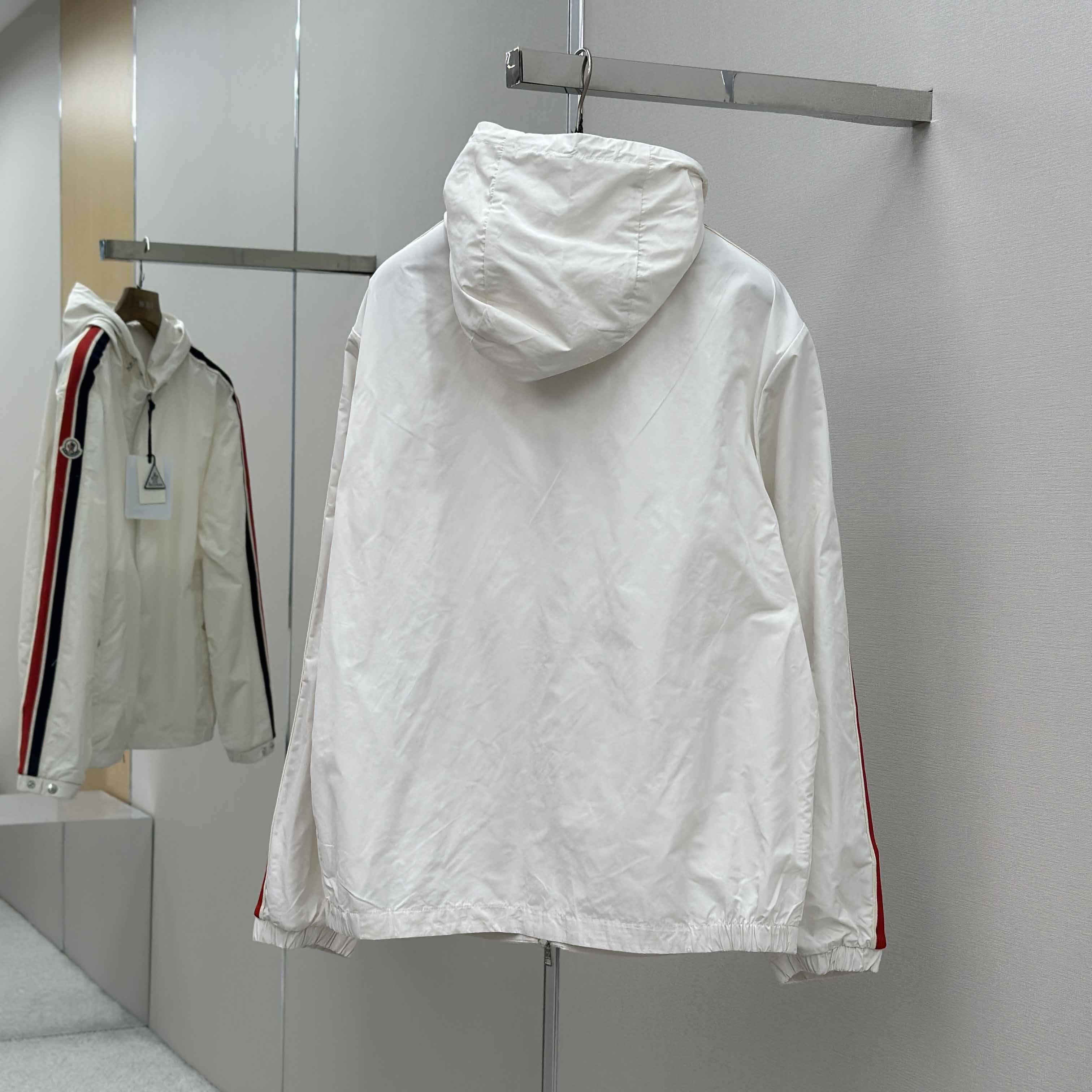 Moncler Olan Jacket - DesignerGu