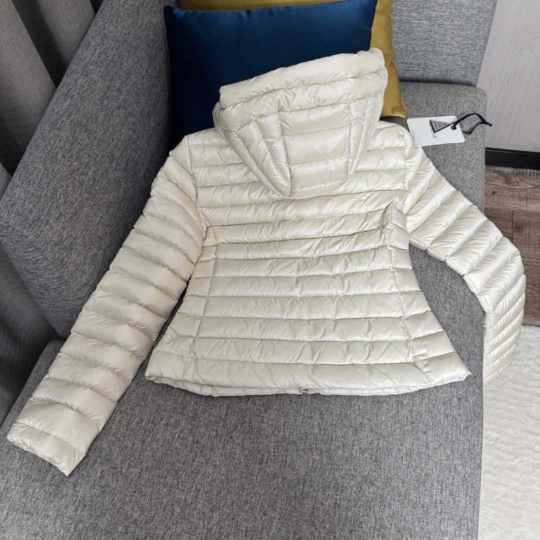 Moncler Ige Hooded Short Down Jacket - DesignerGu