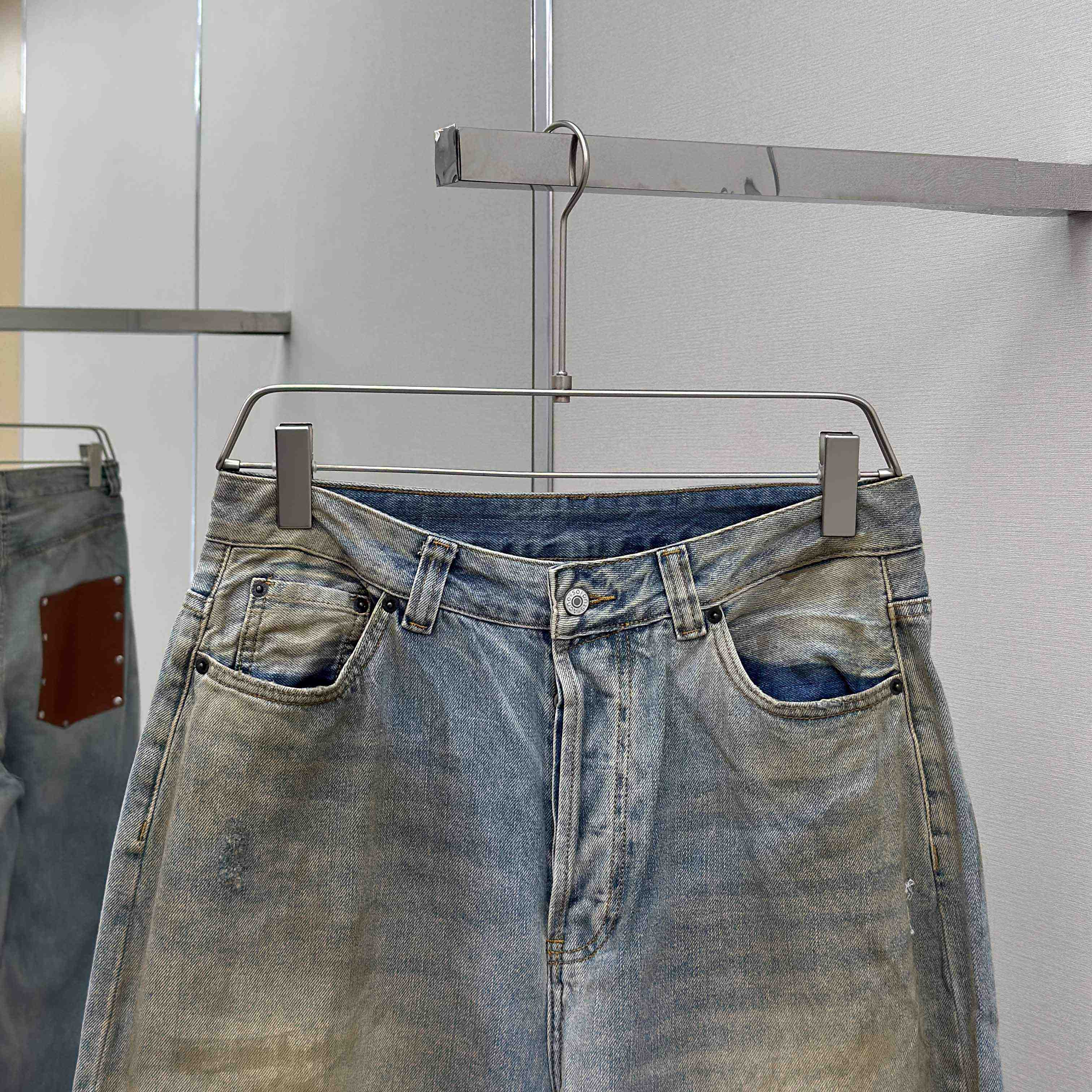 Acne Studios Regular Fit Jeans 1981 - DesignerGu