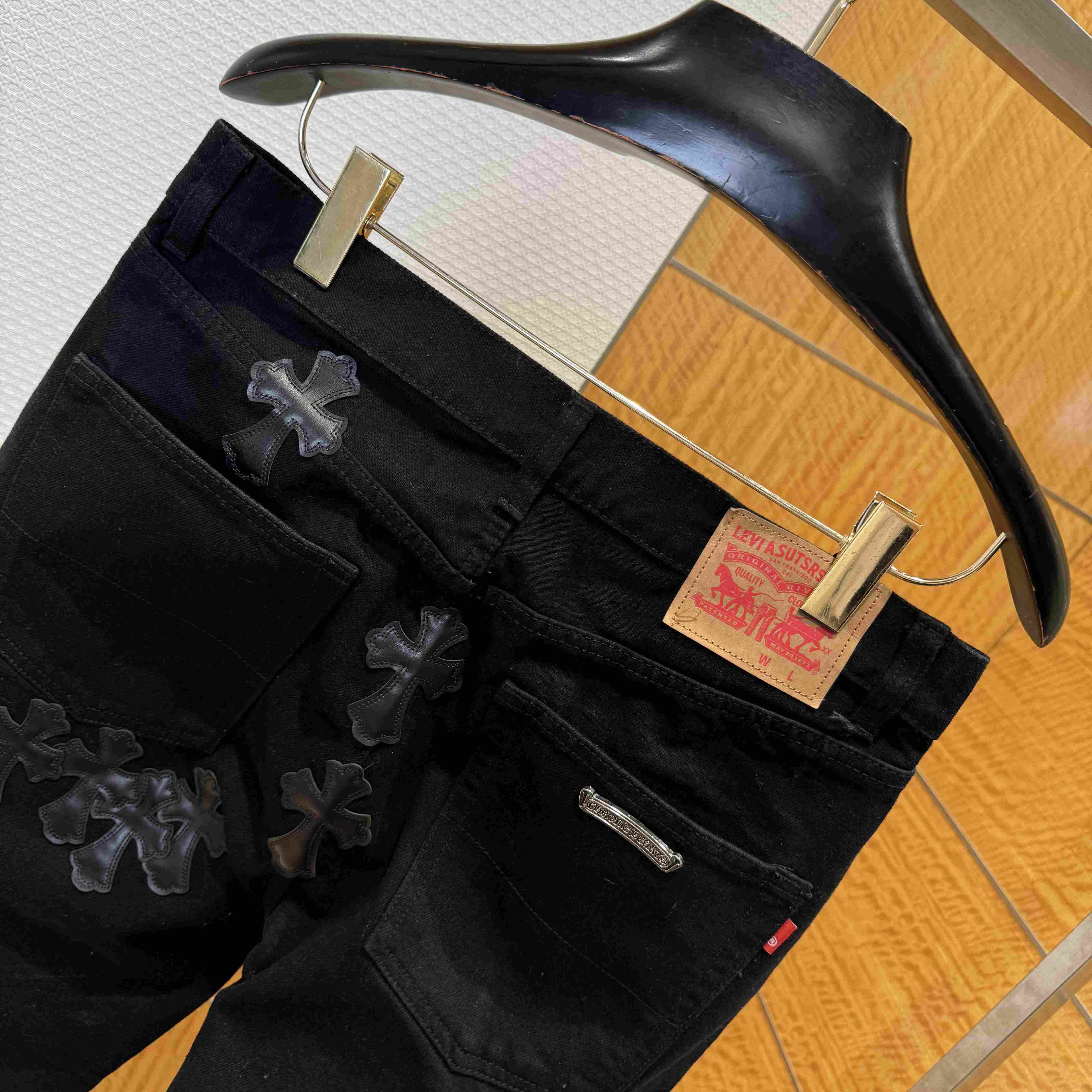 Chrome Hearts Jeans - DesignerGu