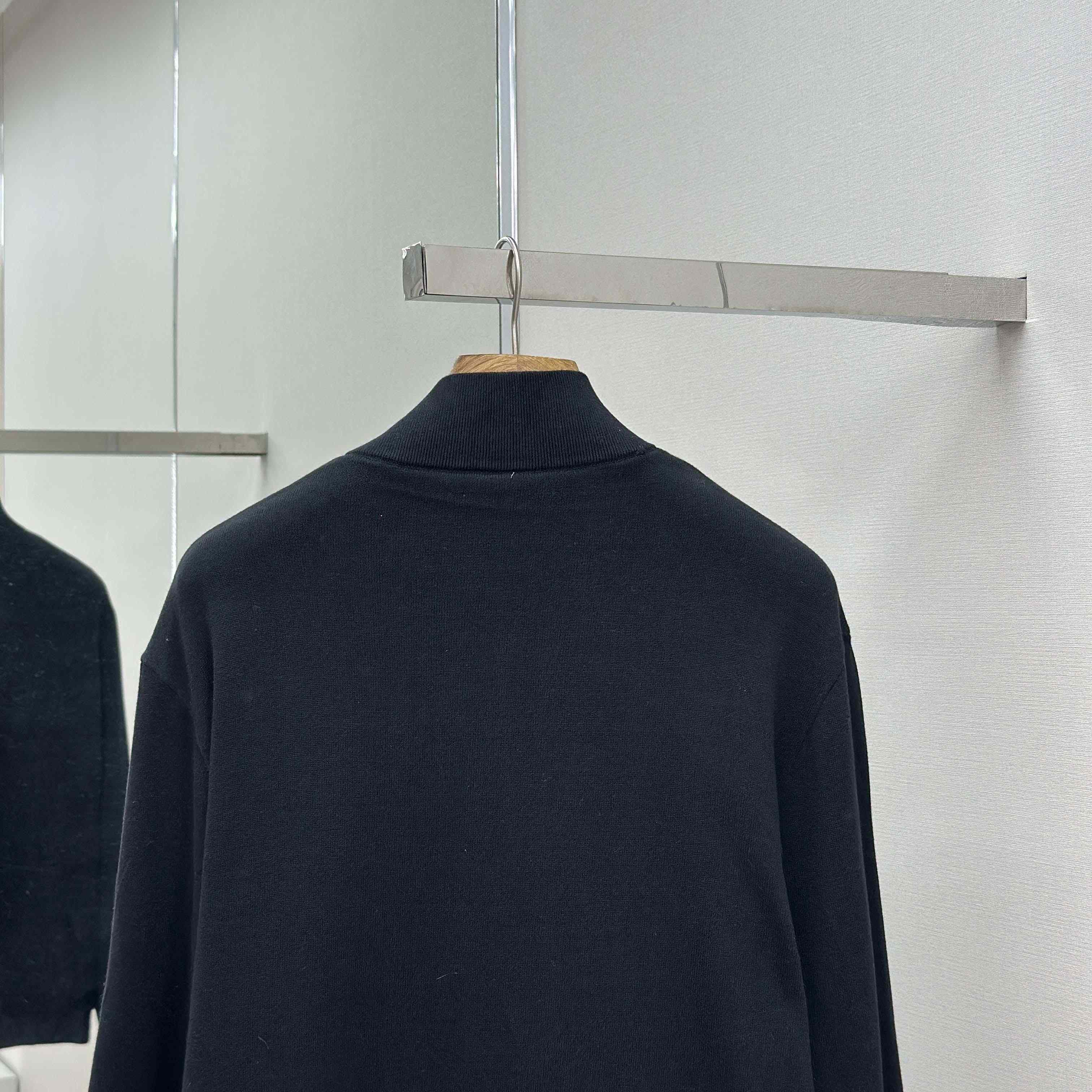 Louis Vuitton Monogram Reversible Light Bomber   1AGMFK - DesignerGu