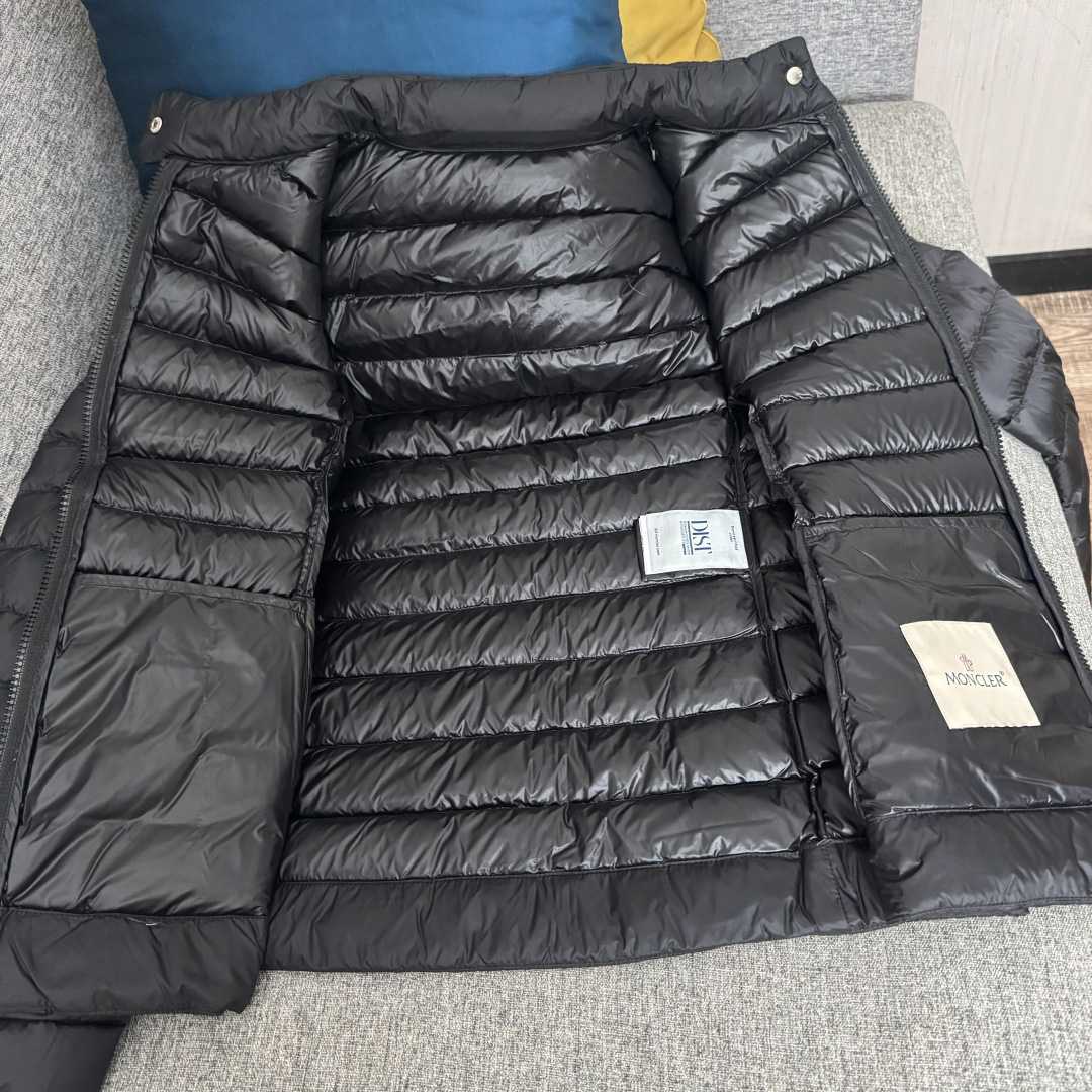 Moncler Igelle Short Down Jacket   2501 - DesignerGu