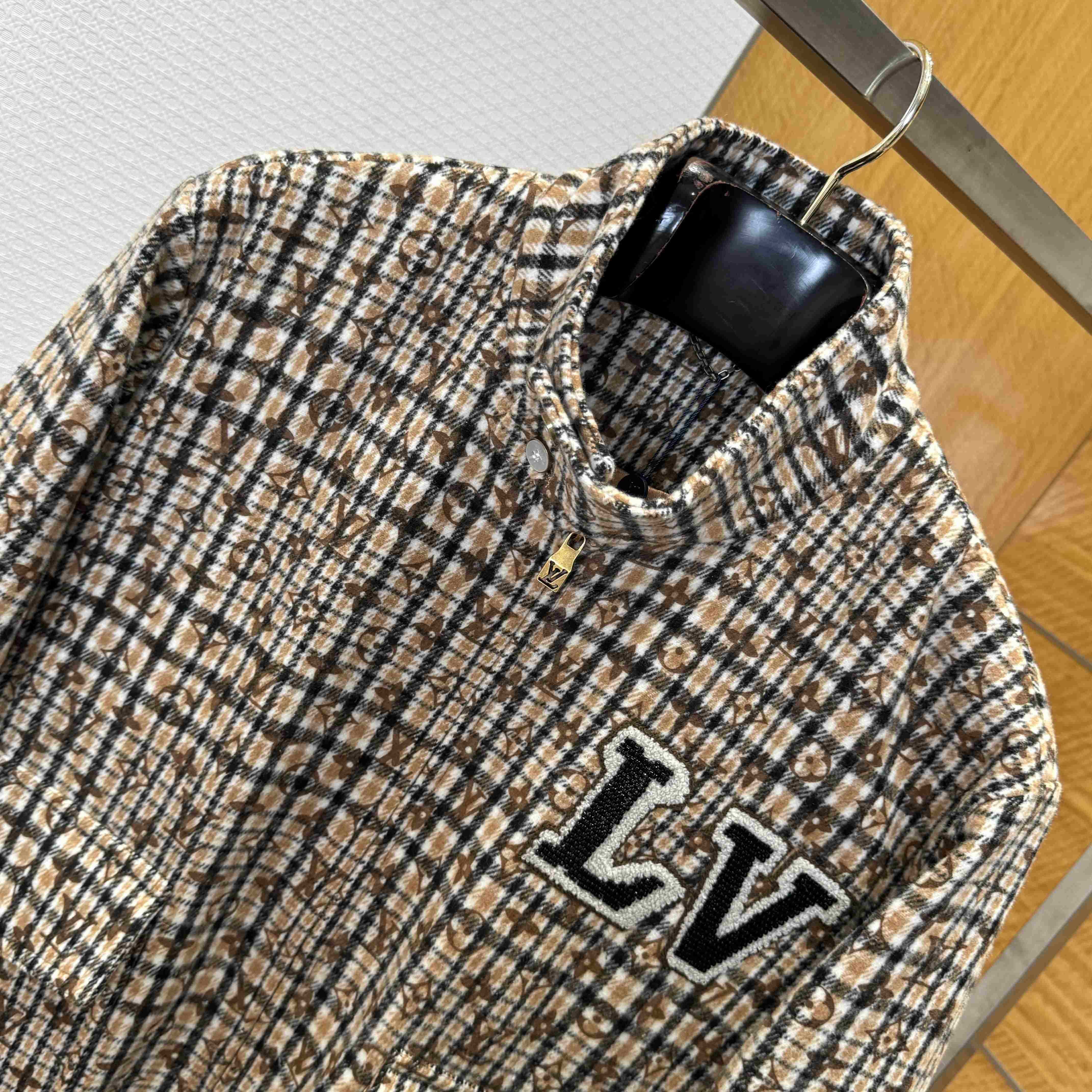 Louis Vuitton Monogram Wool Harrington Blouson   1AGIP7 - DesignerGu