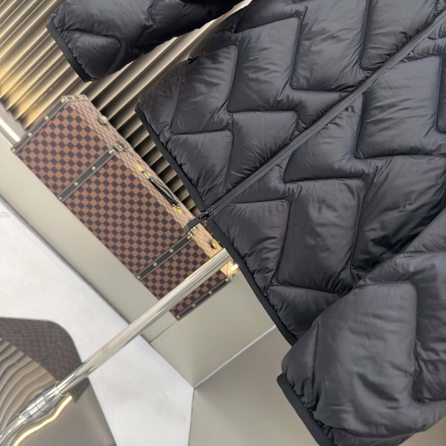 Moncler Bimont Hooded Wave-Quilted Short Down Jacket - DesignerGu