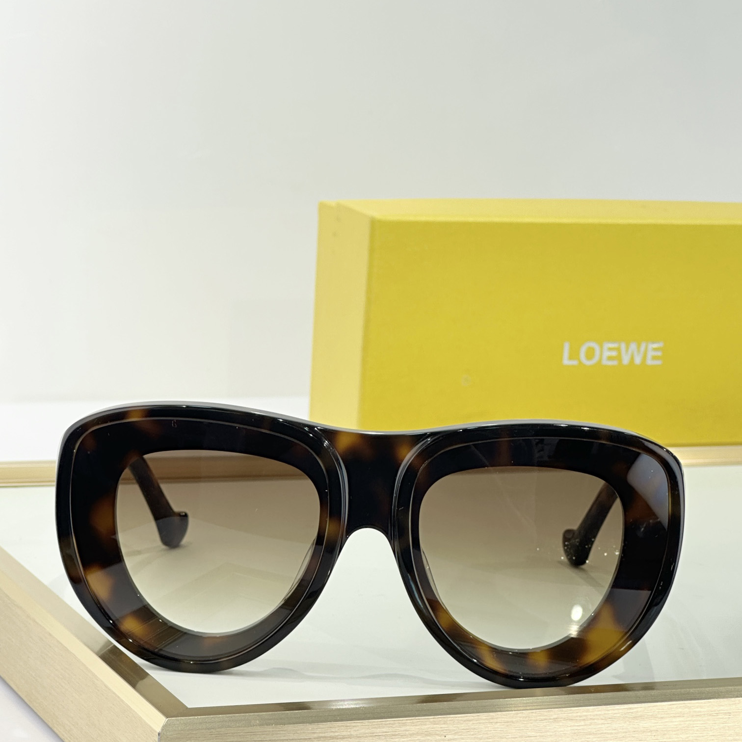 Loewe Front Lenses Aviatior Sunglasses  - DesignerGu