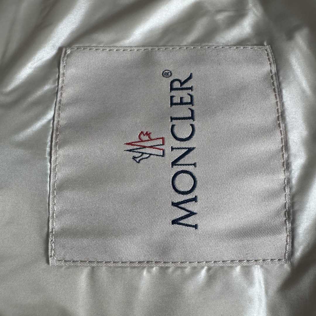 Moncler Igelle Short Down Jacket   2501 - DesignerGu