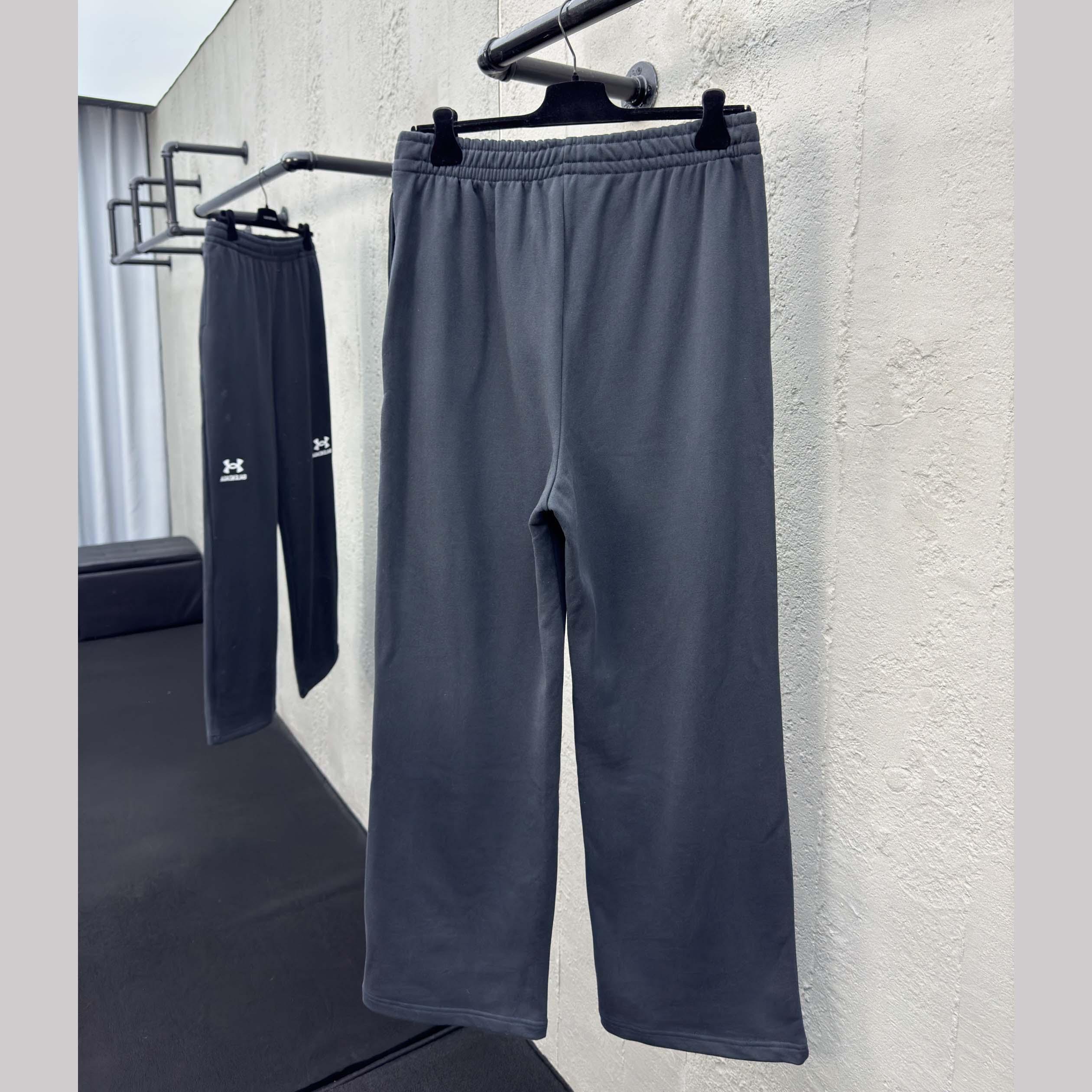 Balenciaga Under Armour® Baggy Sweatpants In Black - DesignerGu