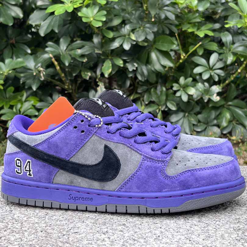 Supreme x Nike SB Dunk Low   HQ8487-500  - DesignerGu