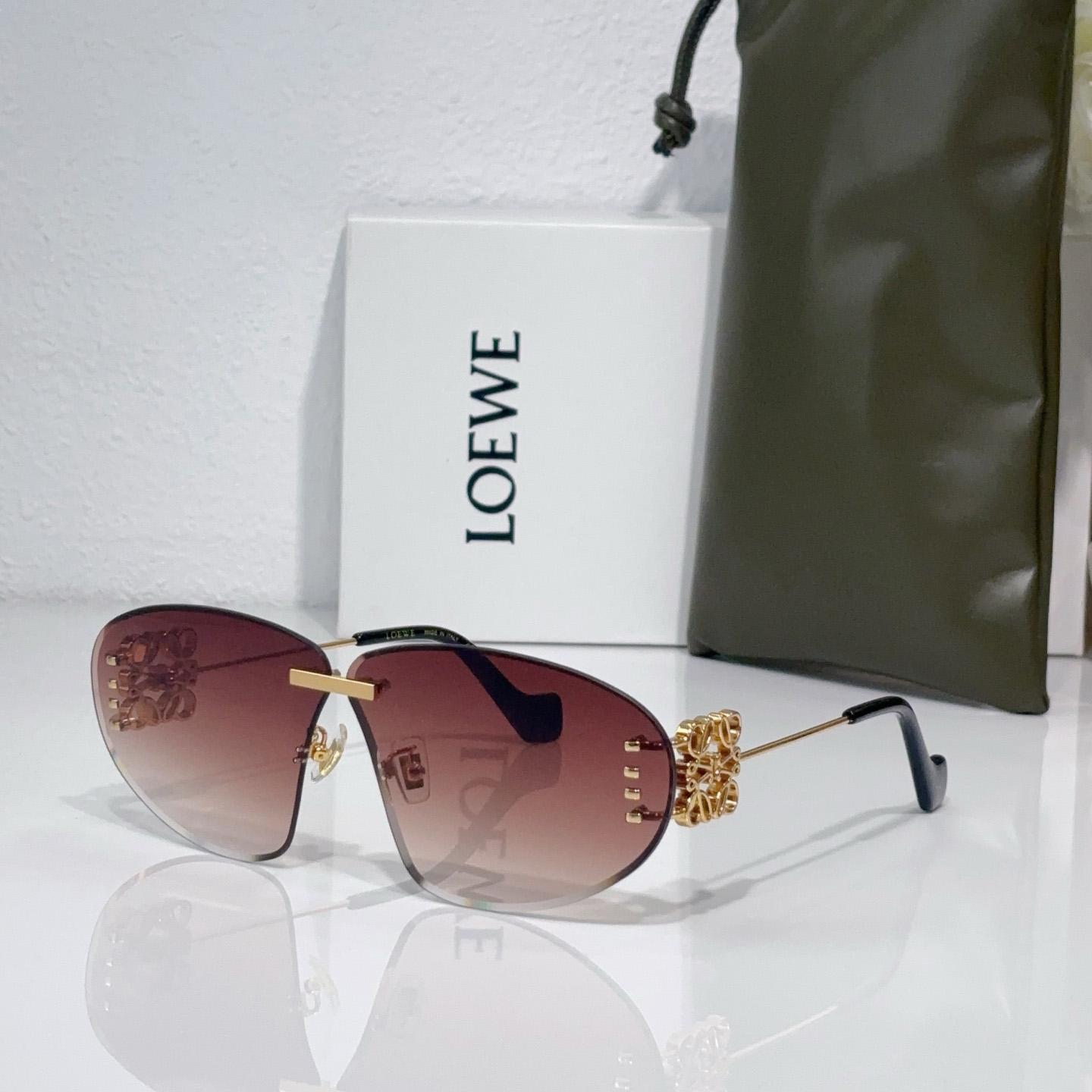 Loewe LW40048U Sunglasses  - DesignerGu