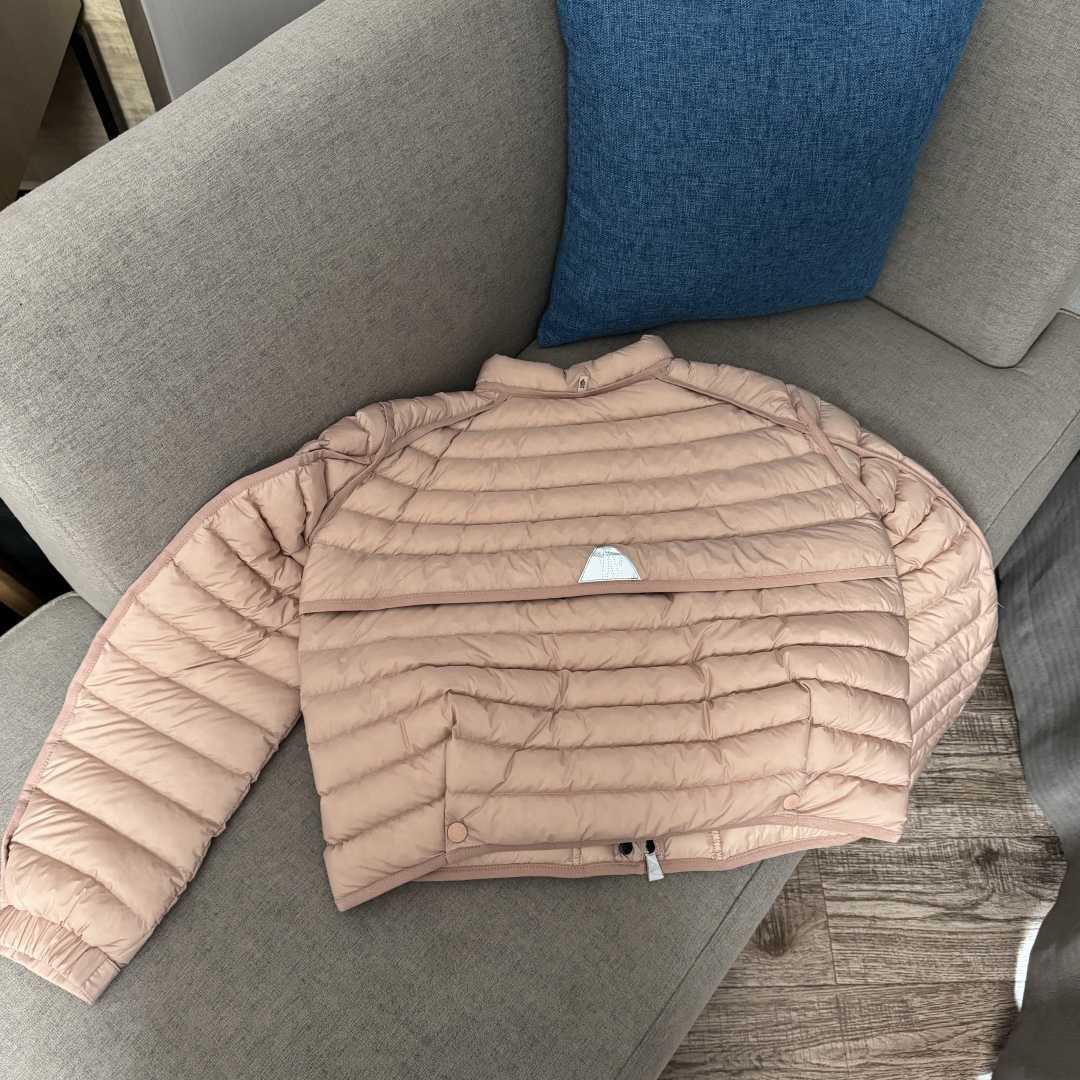 Moncler Grenoble Quilted Puffer Jacket   2519 - DesignerGu