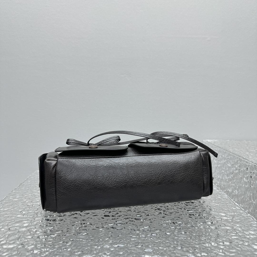 Acne Studios Multipocket Bag - DesignerGu