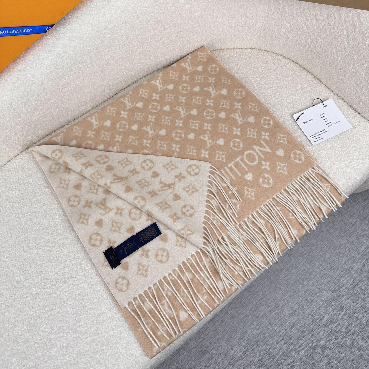 Louis Vuitton Game On Scarf   45*180cm - DesignerGu