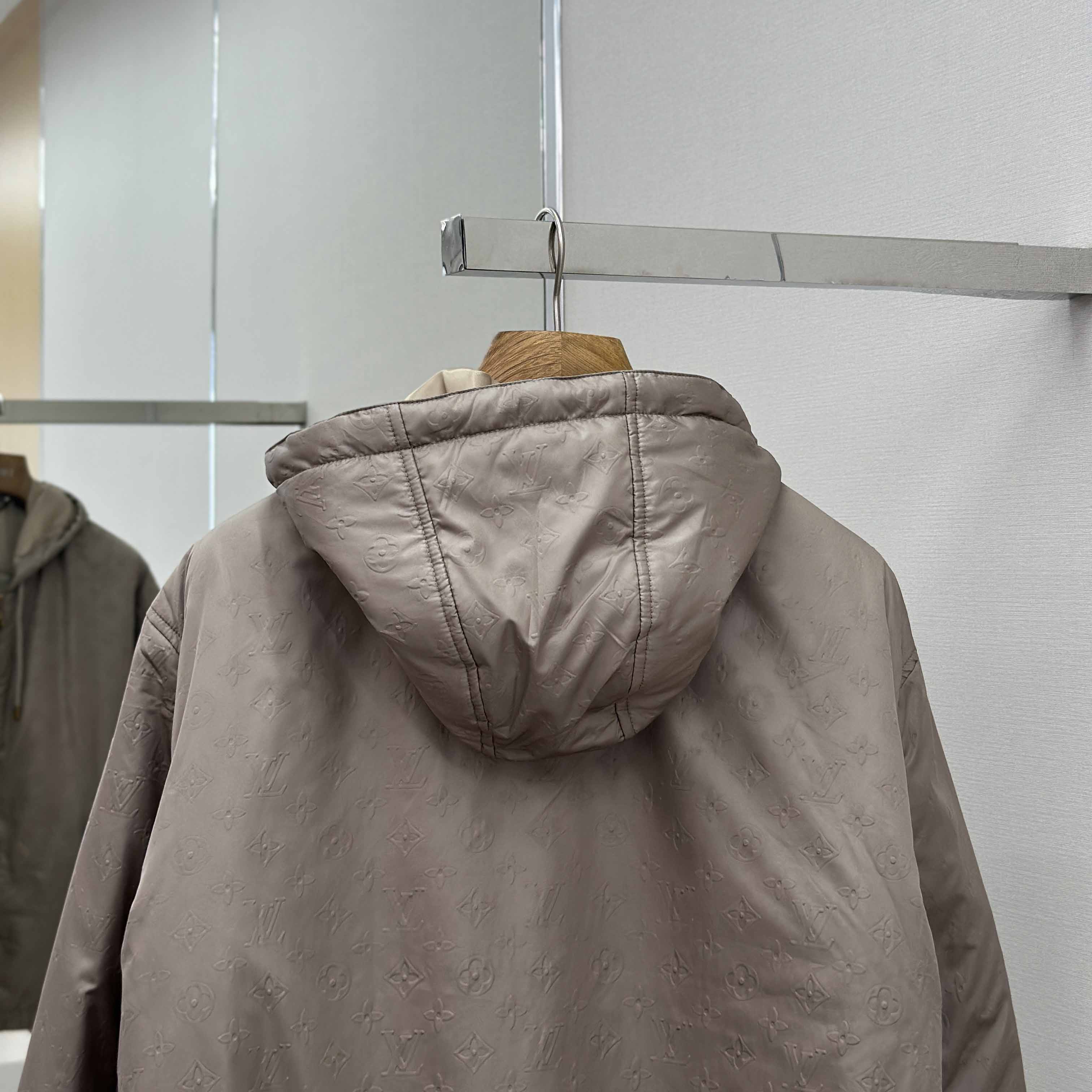 Louis Vuitton Monogram Padded Windbreaker   1AHBIA - DesignerGu